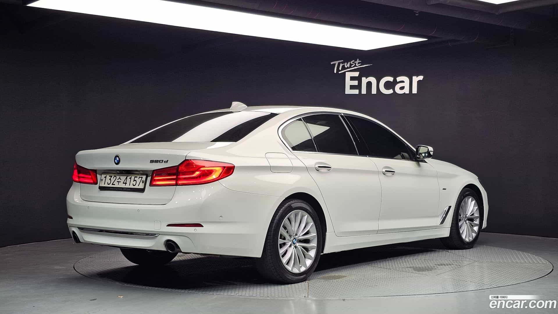 5-Series BMW 2018.3-OUTER-002