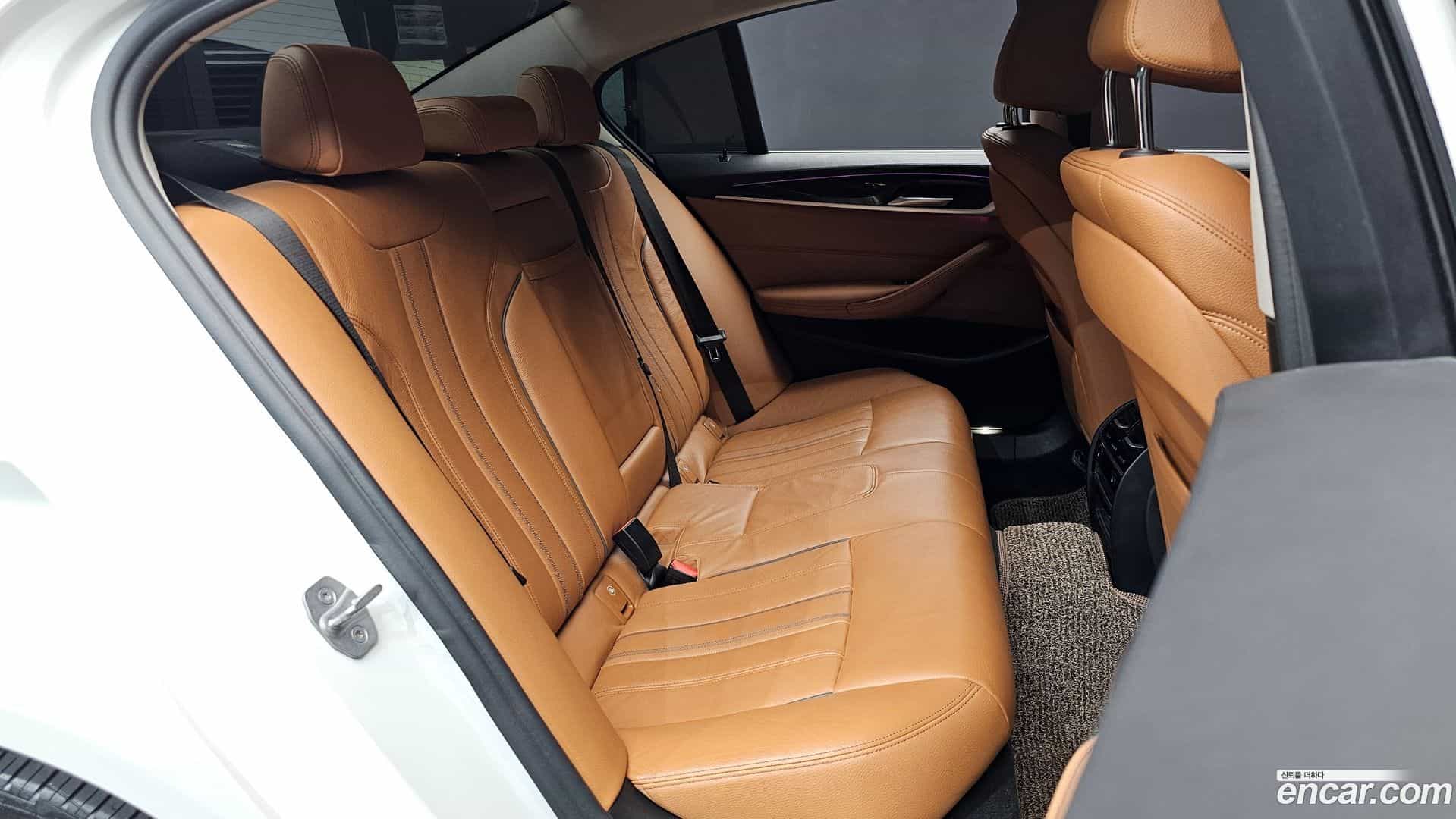 5-Series BMW 2018.3-OPTION-015