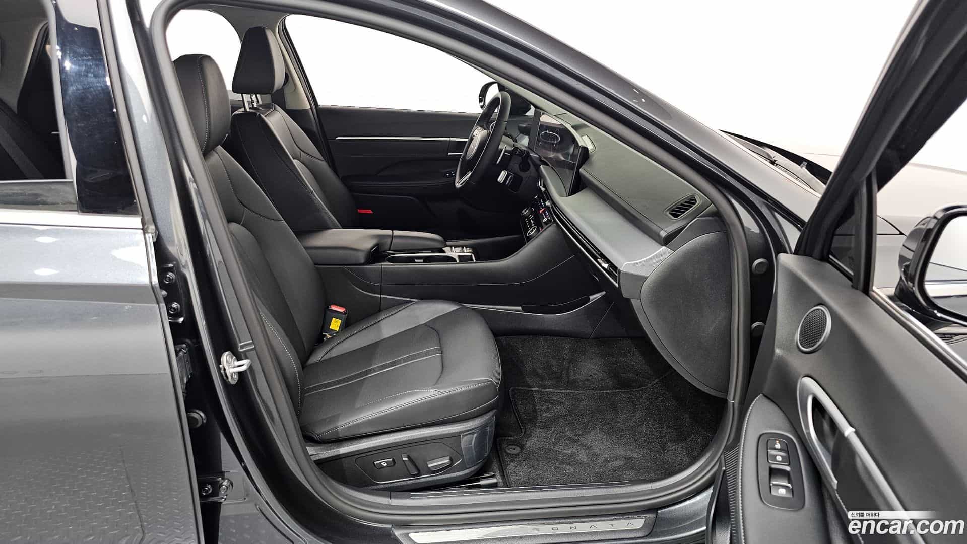 Sonata Hyundai 2025.10-INNER-036