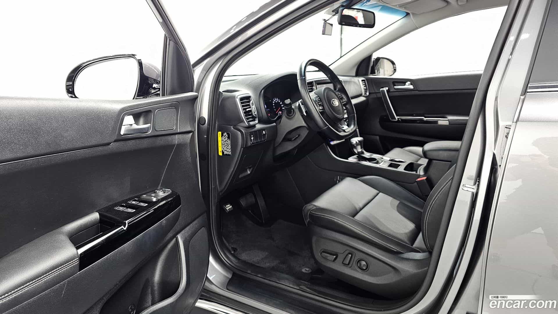 Sportage Kia 2015.9-INNER-010