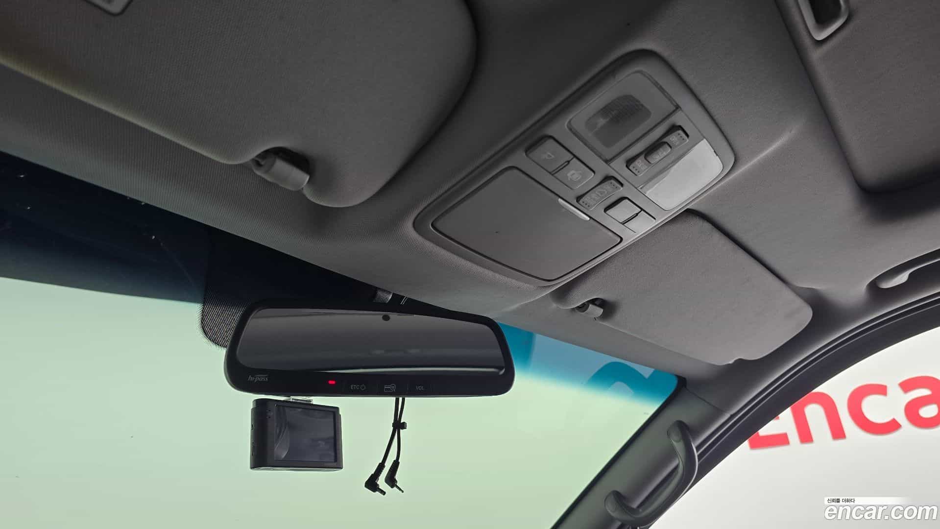 Starex Hyundai 2017.8-OPTION-023