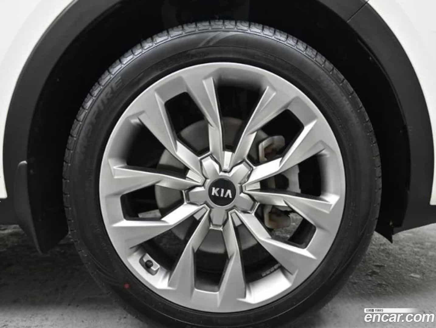 Sorento Kia 2021.5-OUTER-005