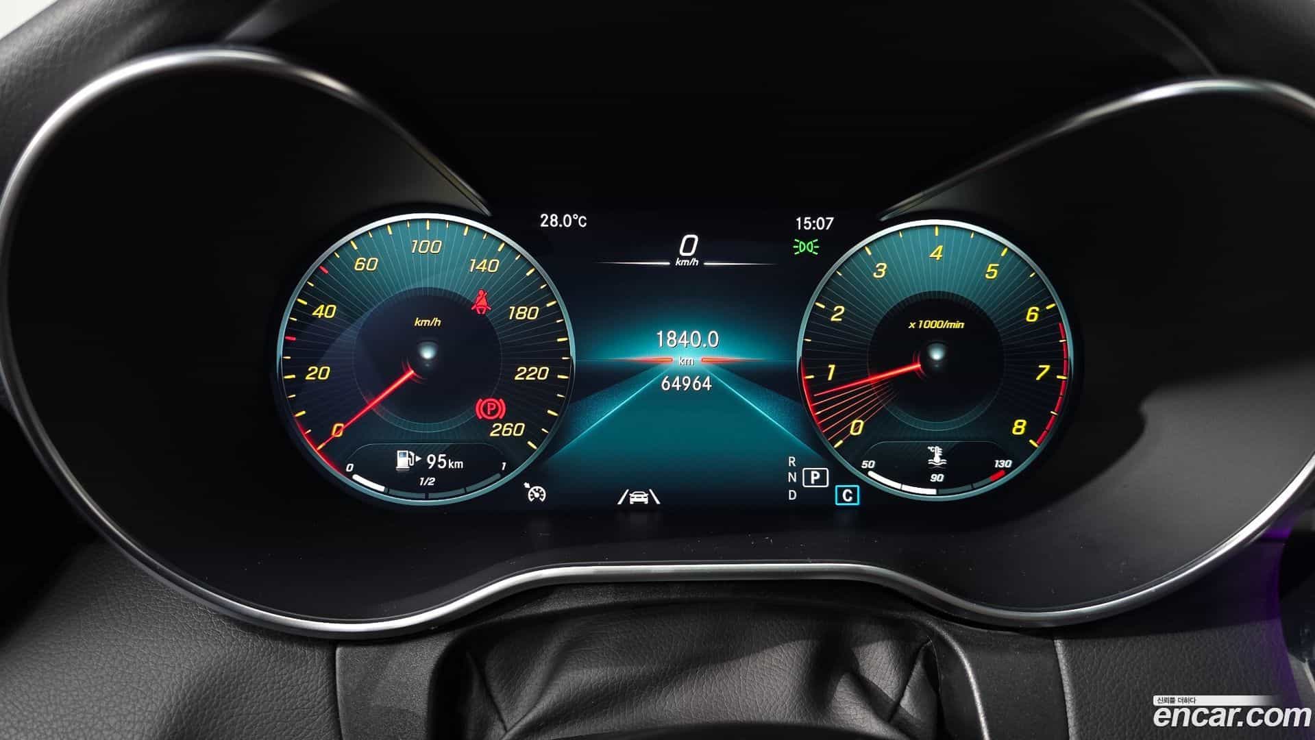 C-Class Mercedes-Benz 2020.7-INNER-008