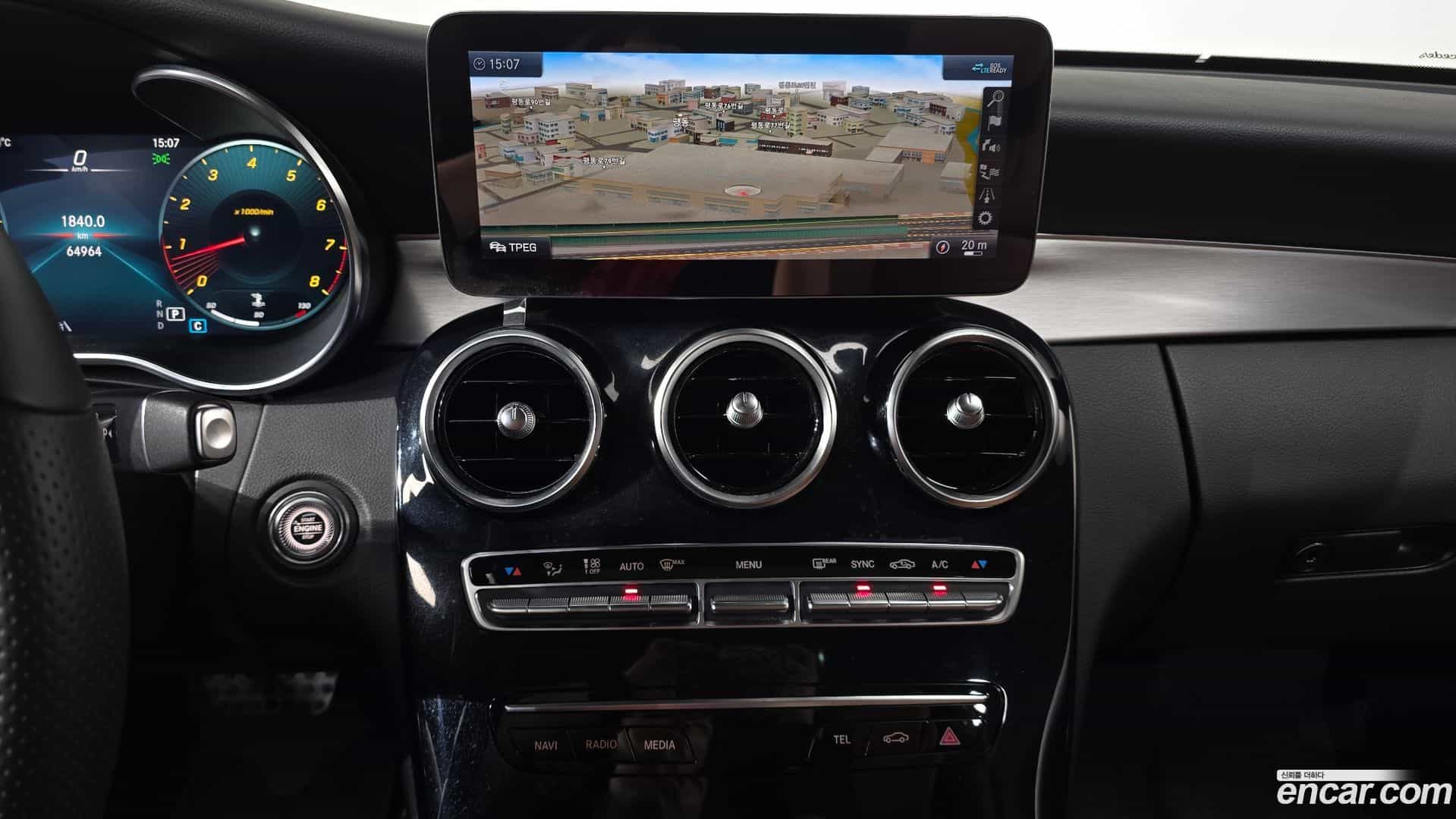 C-Class Mercedes-Benz 2020.7-OPTION-016