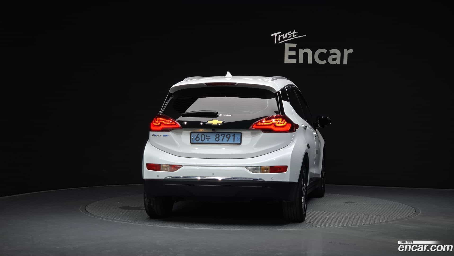 Bolt EV Chevrolet 2019.9-OUTER-004