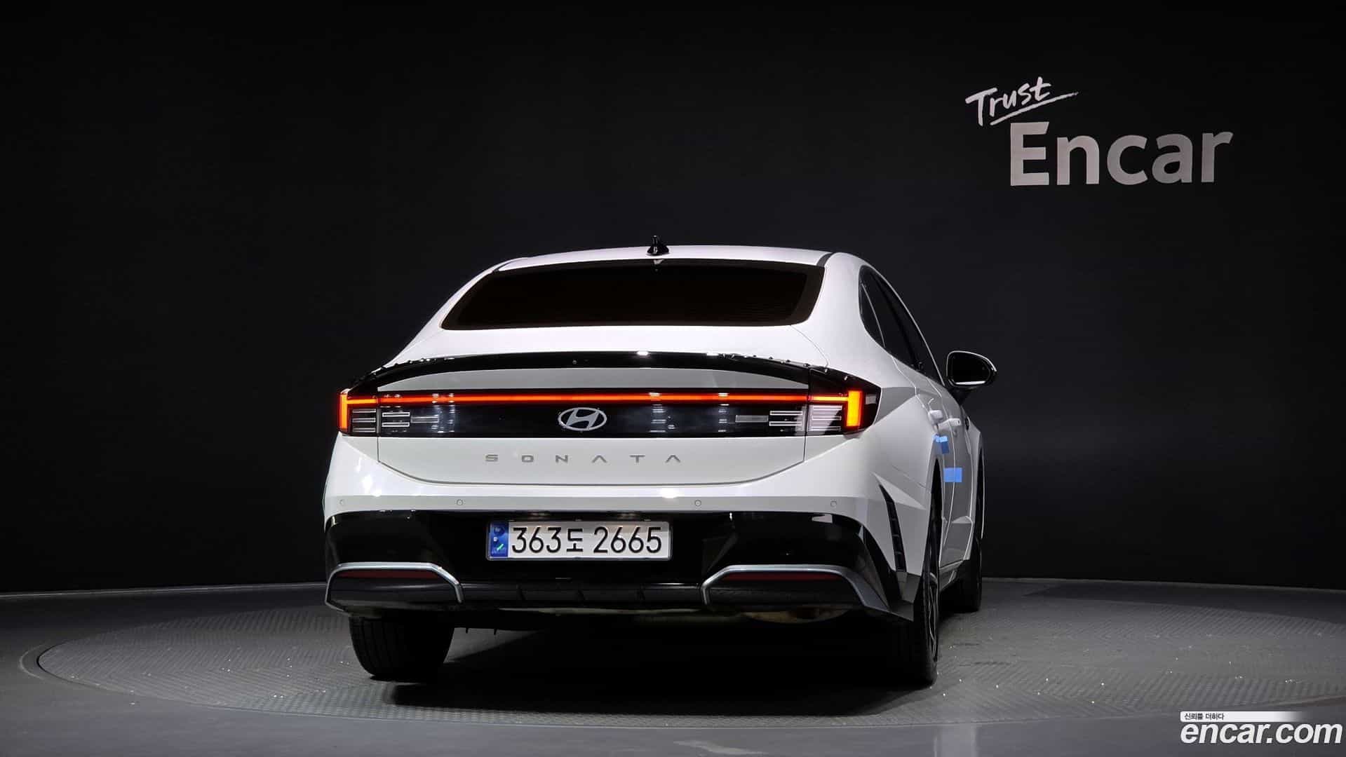 Sonata Hyundai 2023.8-OUTER-004