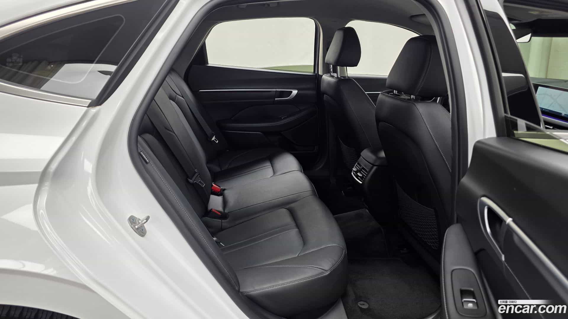 Sonata Hyundai 2023.8-OPTION-016