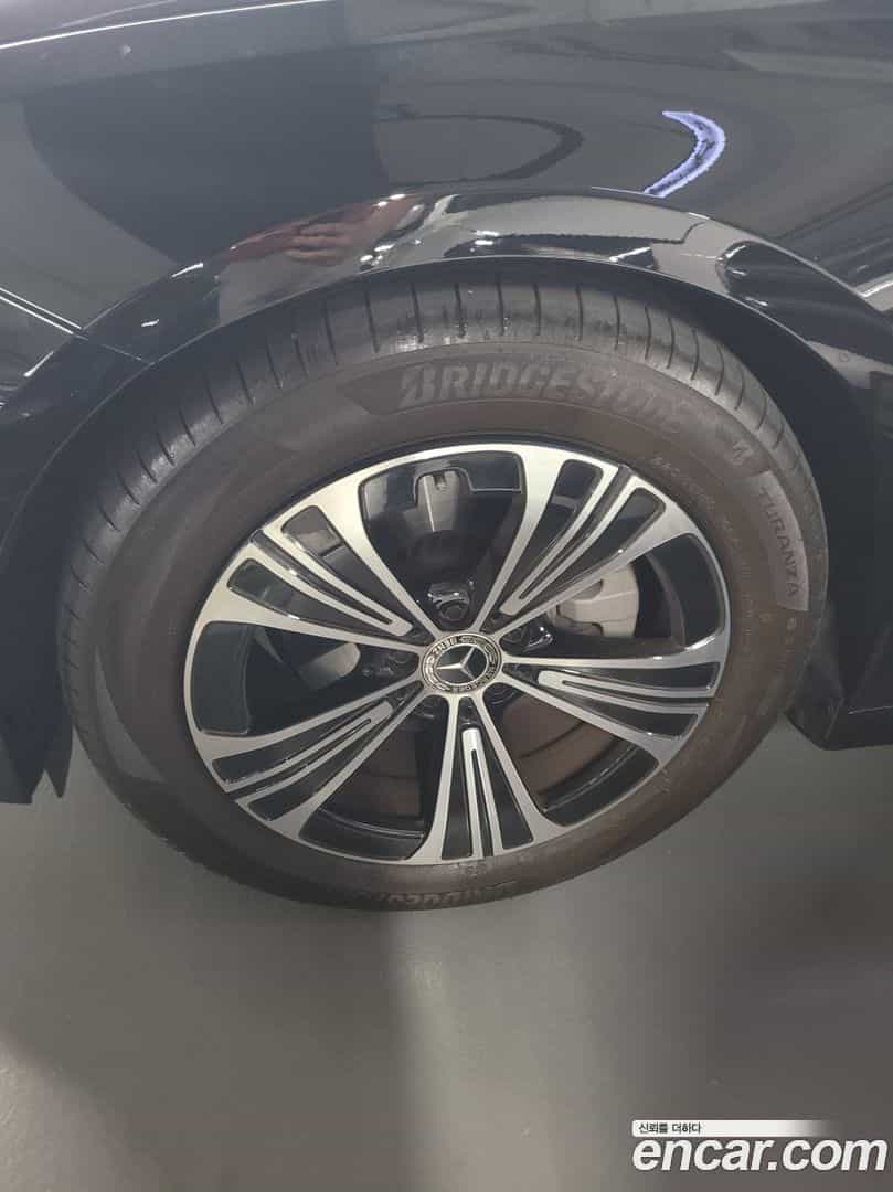 E-Class Mercedes-Benz 2024.4-INNER-008