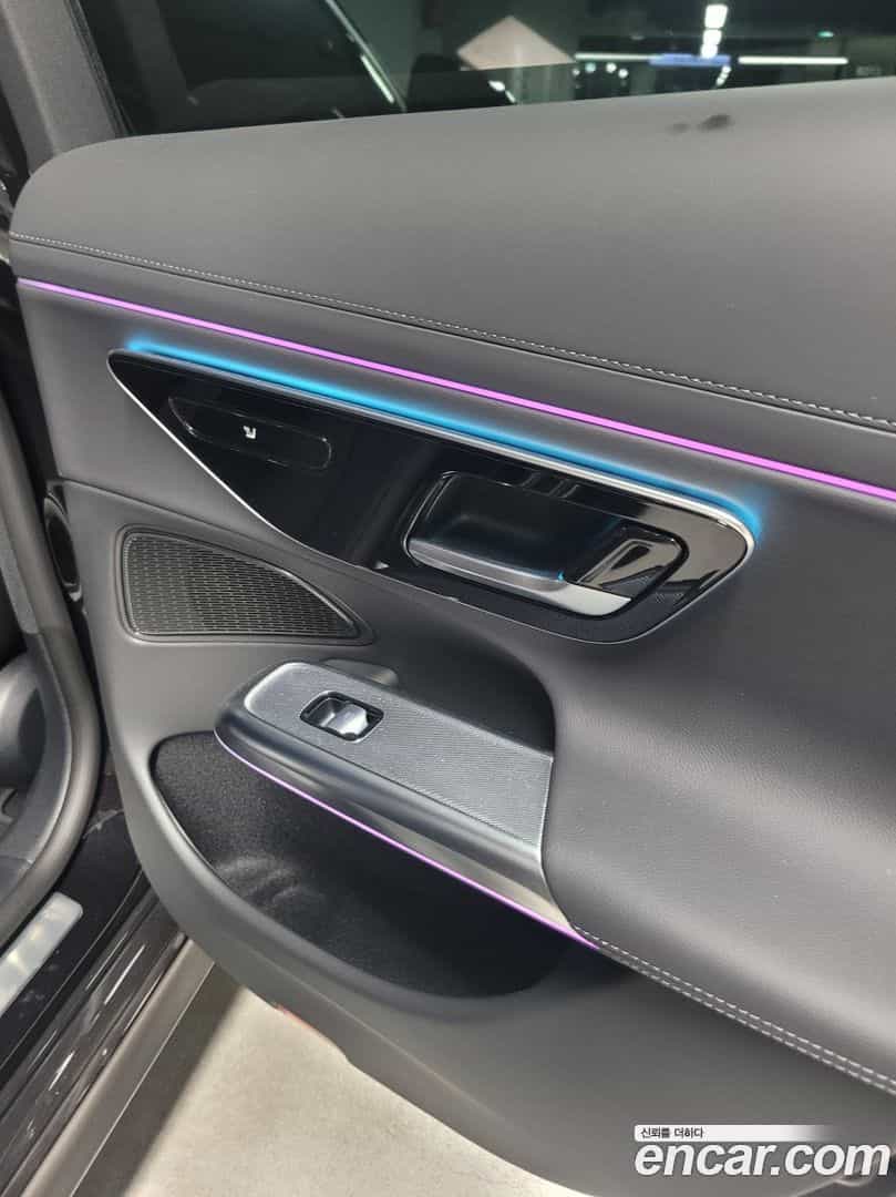E-Class Mercedes-Benz 2024.4-OPTION-019