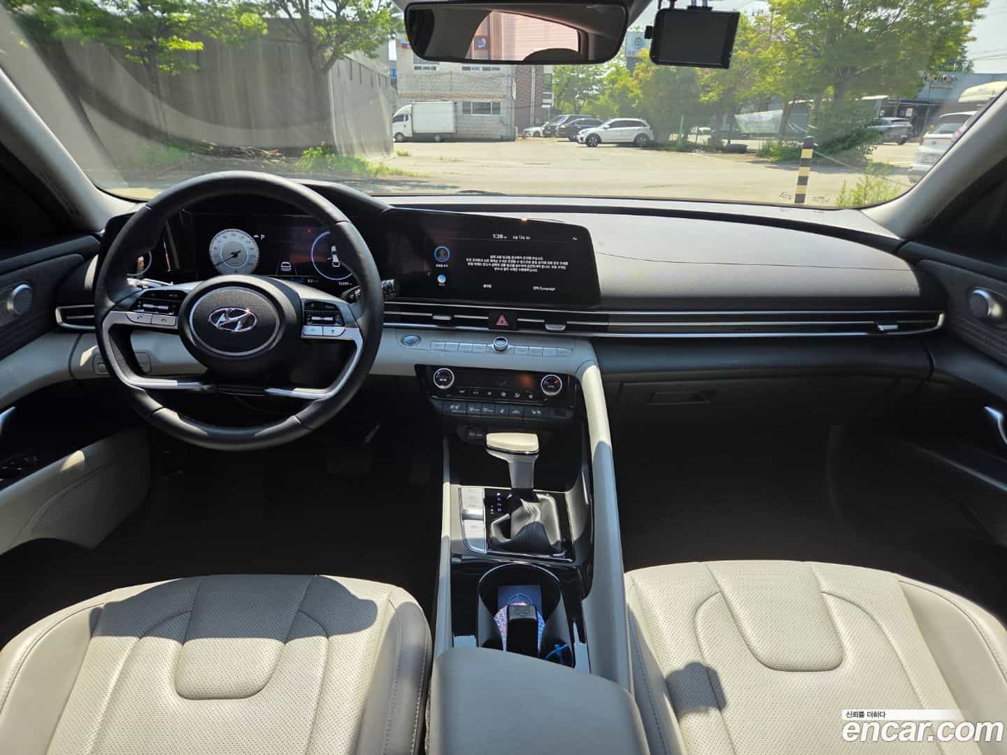 AVANTE Hyundai 2022.5-INNER-007