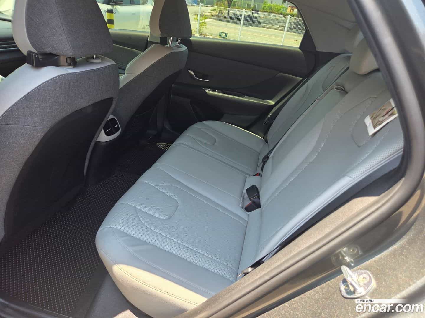 AVANTE Hyundai 2022.5-INNER-010