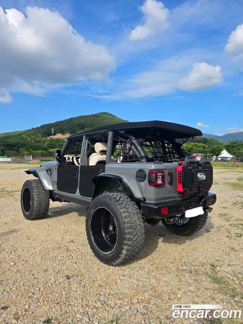 Wrangler Jeep 2021.4-OPTION-016