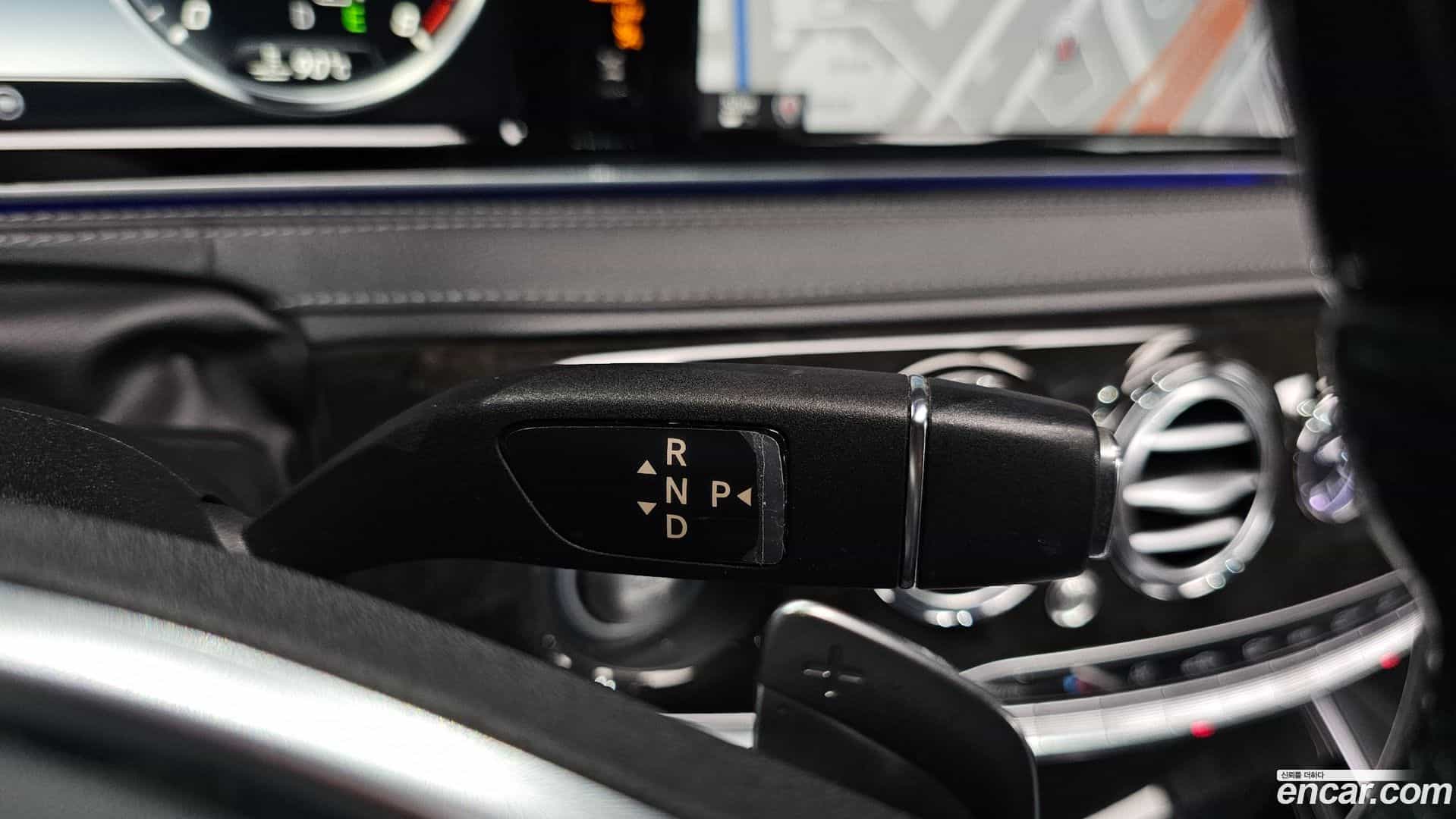 S-Class Mercedes-Benz 2015.11-INNER-009