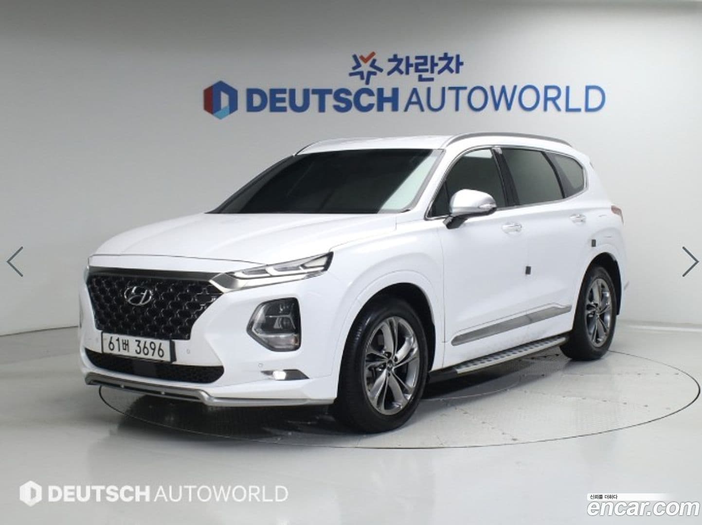 Main__Slider__Photo:Santafe Hyundai 2019.2-0