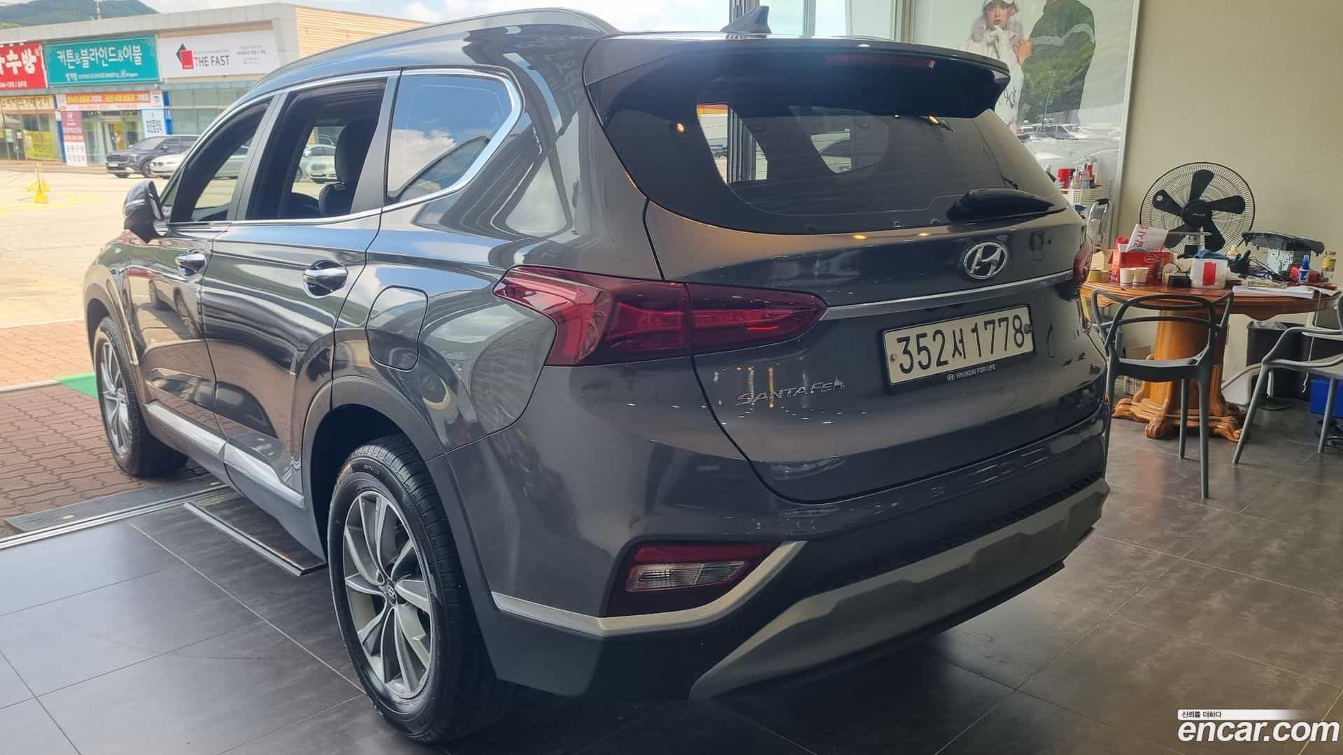 Santafe Hyundai 2020.1-OUTER-002