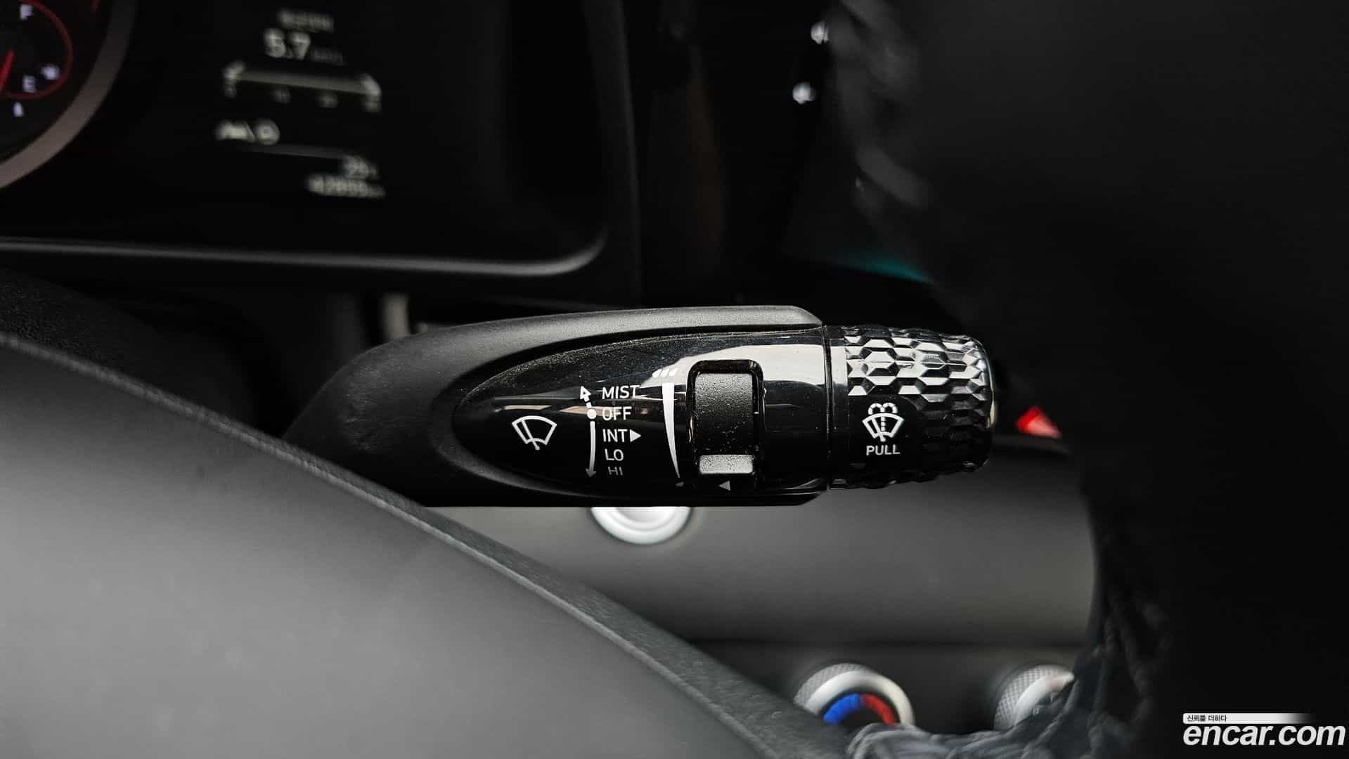 AVANTE Hyundai 2022.1-OPTION-022