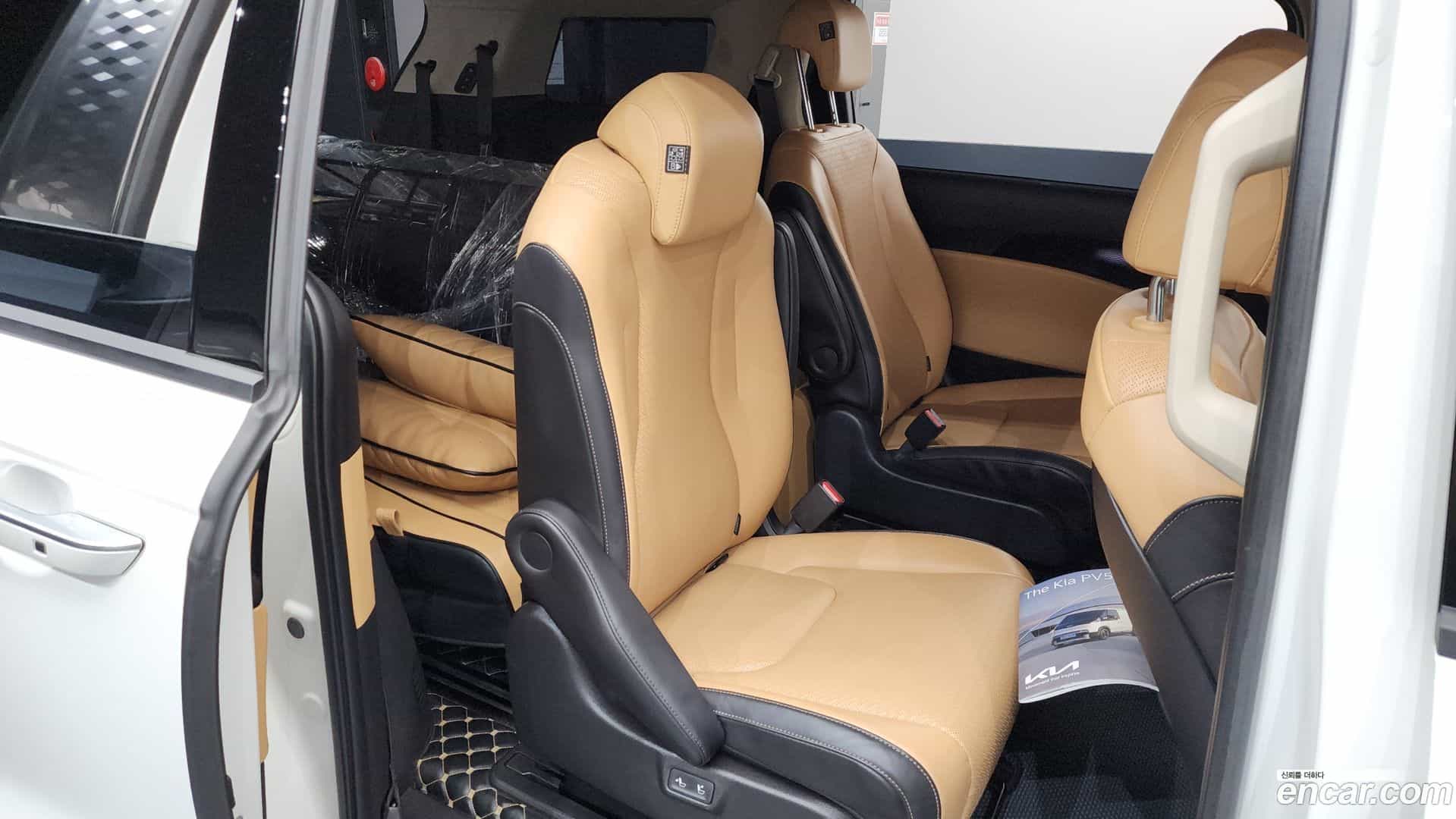 Canival Kia 2022.3-OPTION-015