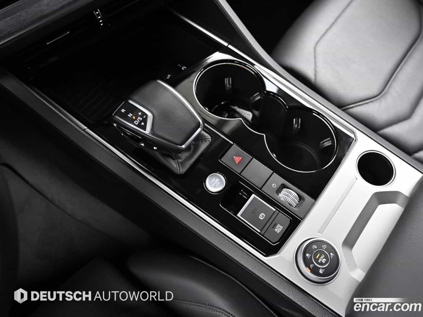 Touareg Volkswagen 2023.7-INNER-009