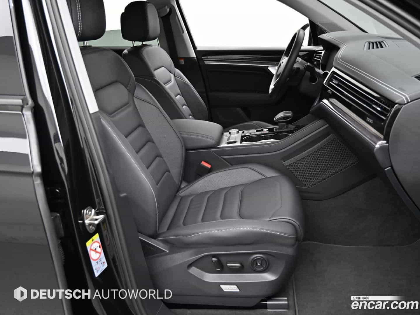 Touareg Volkswagen 2023.7-INNER-010