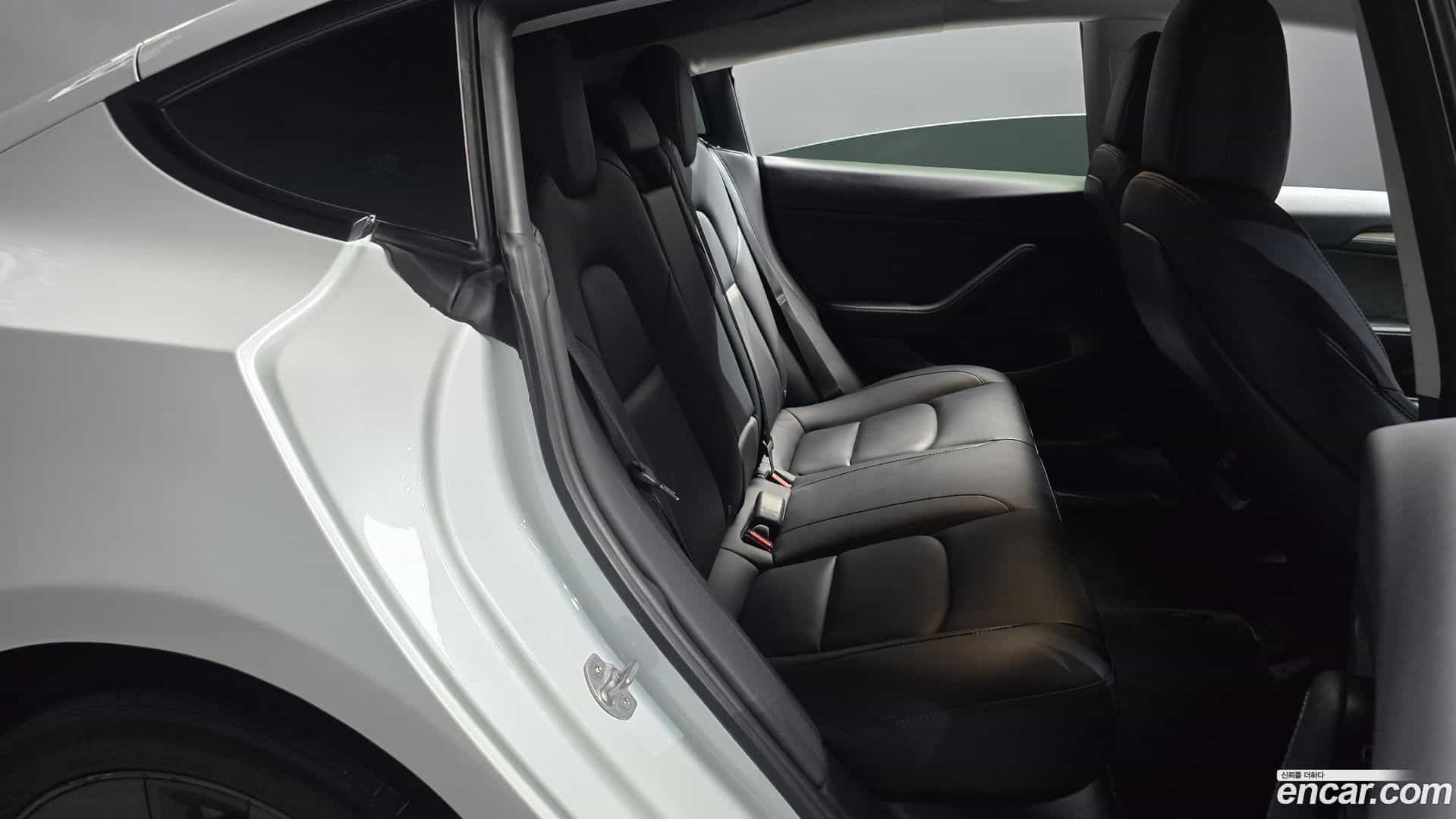 Model 3 Tesla 2021.8-OPTION-015