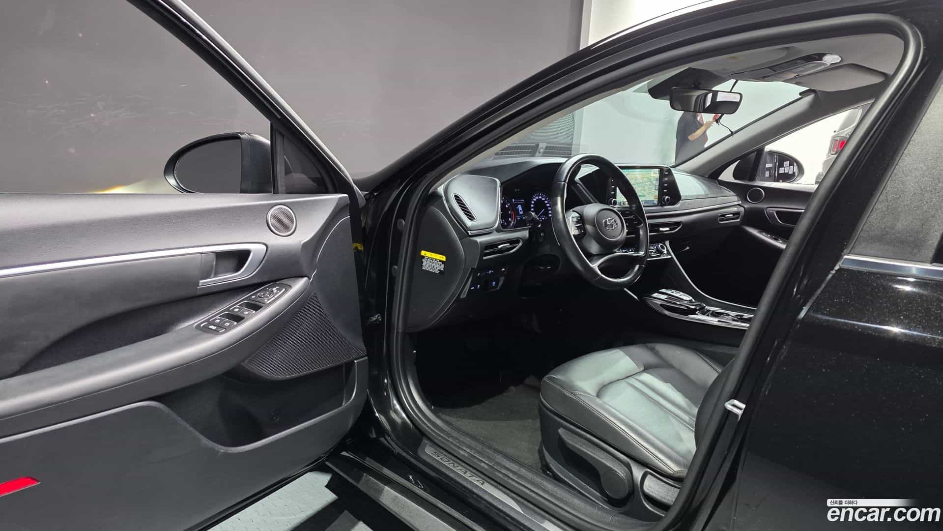 Sonata Hyundai 2019.4-INNER-010