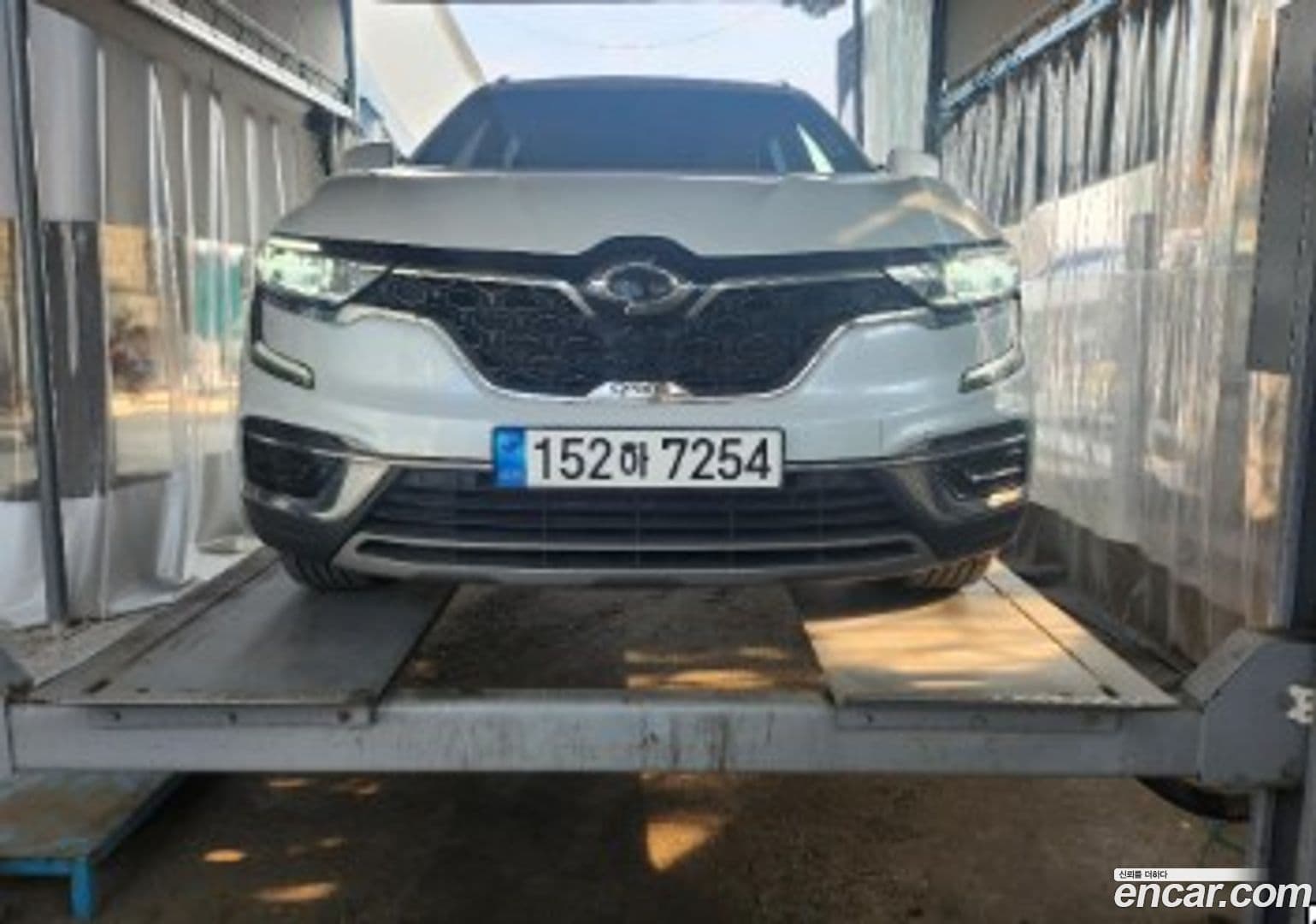 Main__Slider__Photo:QM6 Renault Korea 2023.2-0