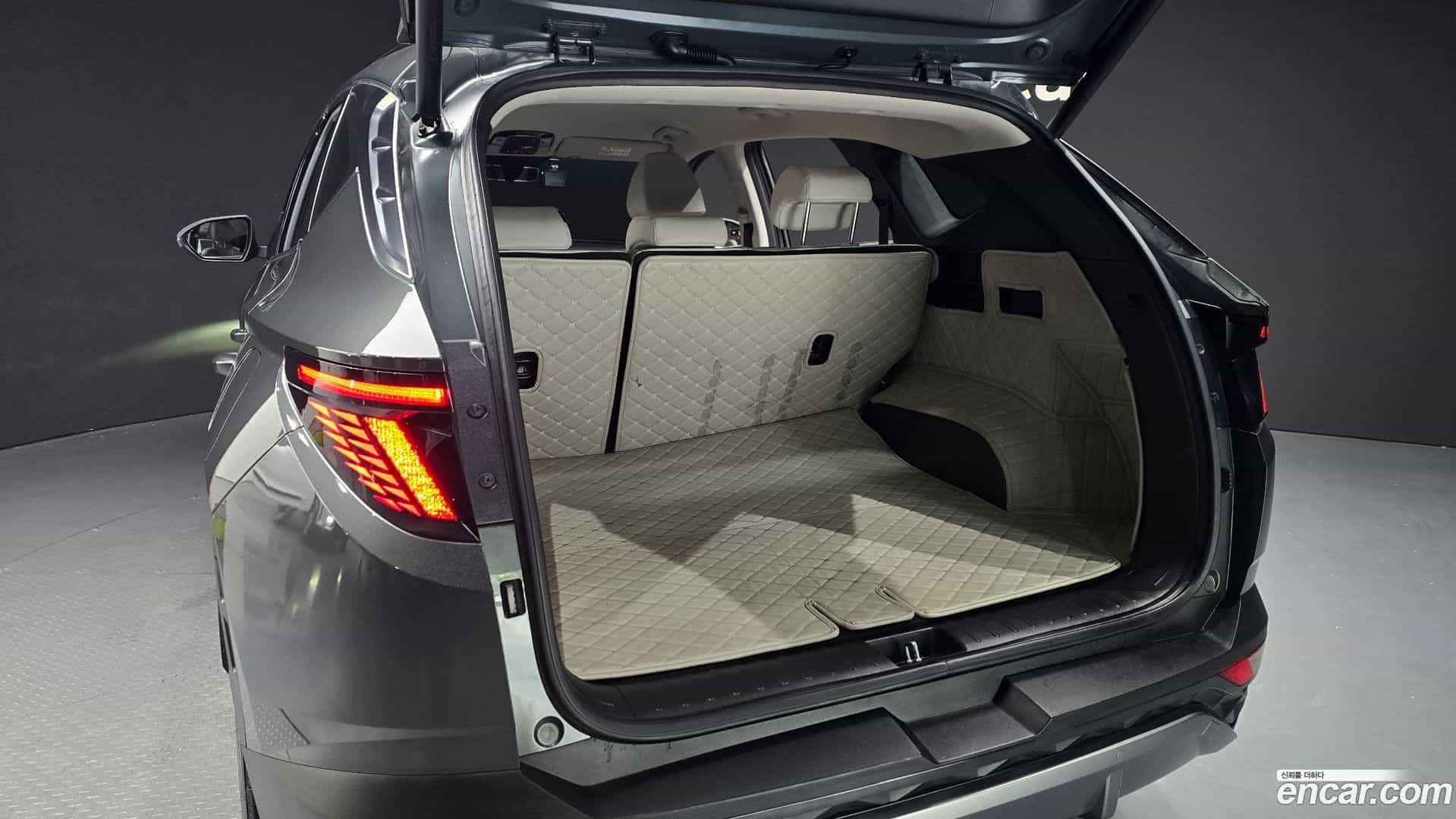 Tucson Hyundai 2022.1-OPTION-048