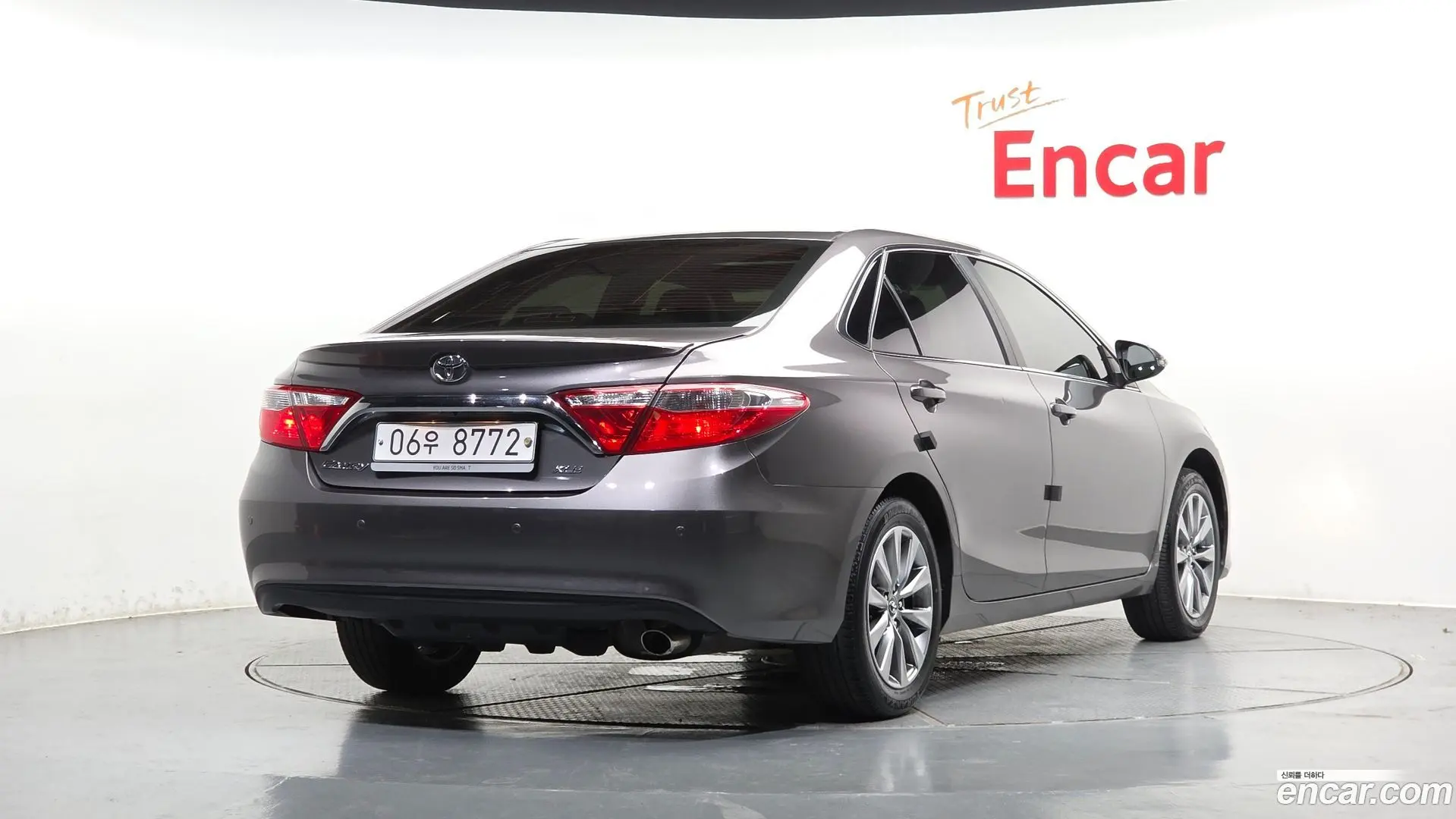 Main__Slider__Photo:Camry Toyota 2017.0-1