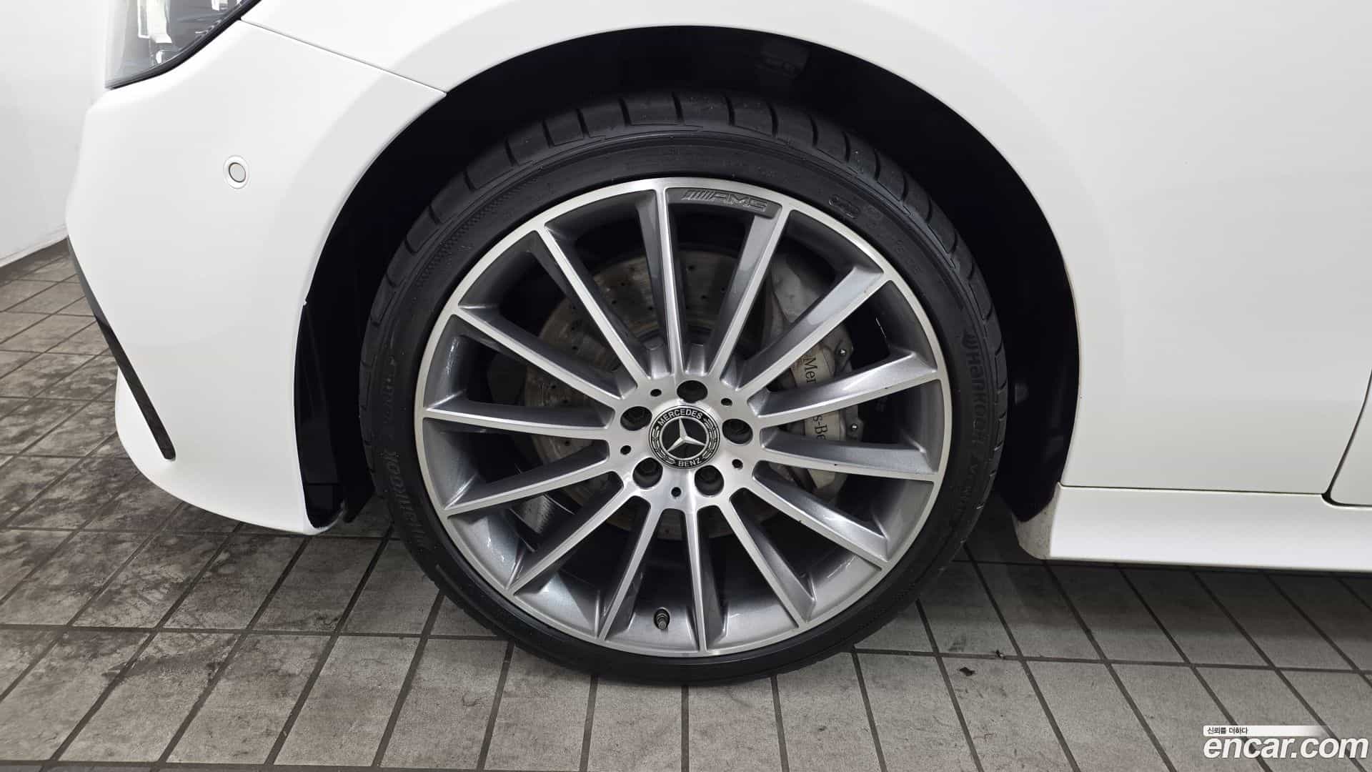 E-Class Mercedes-Benz 2021.7-OUTER-005