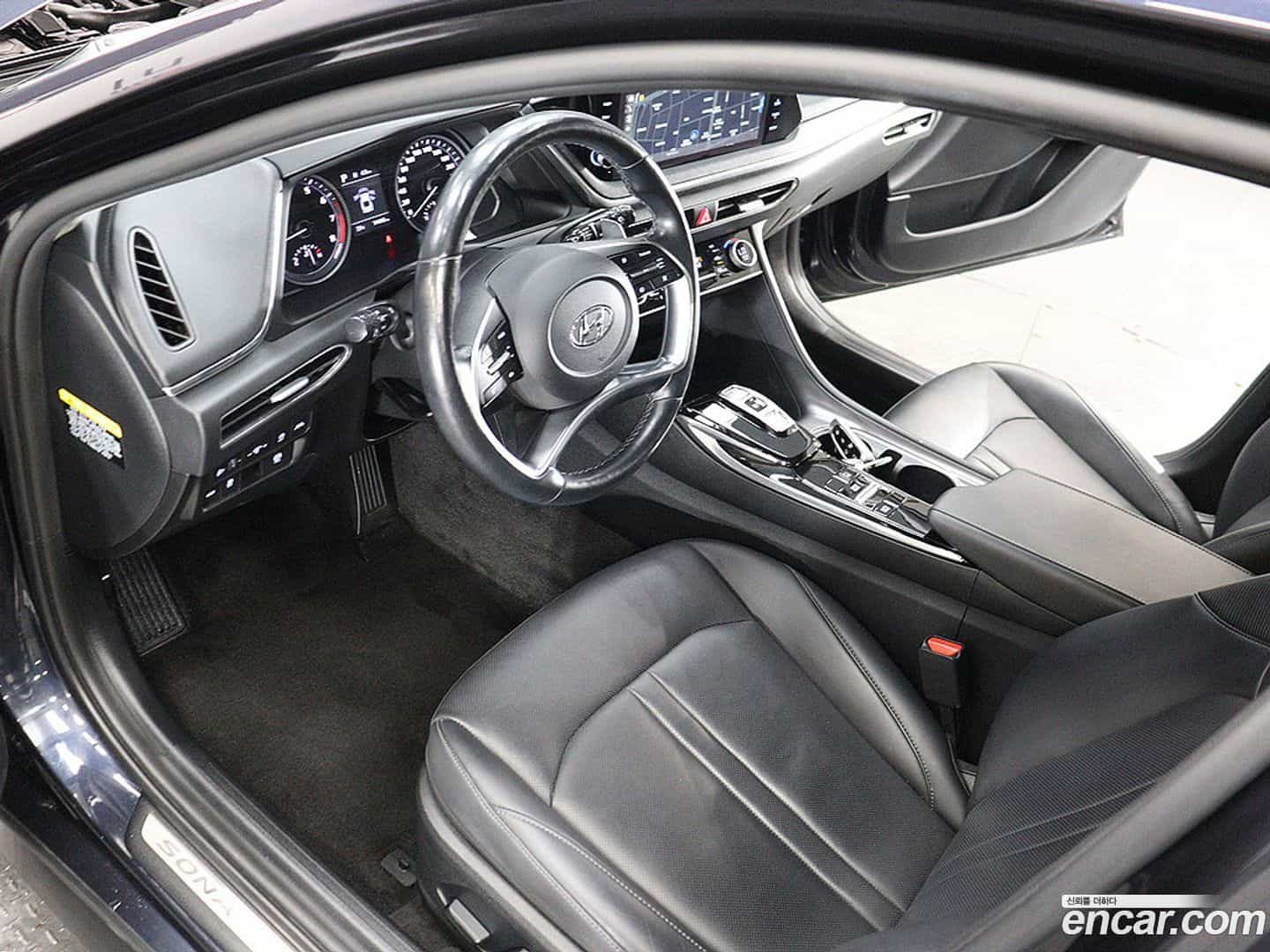 Sonata Hyundai 2020.2-INNER-010
