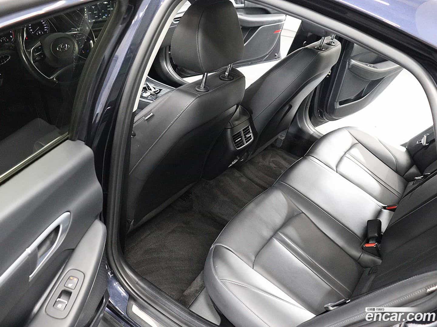 Sonata Hyundai 2020.2-OPTION-015