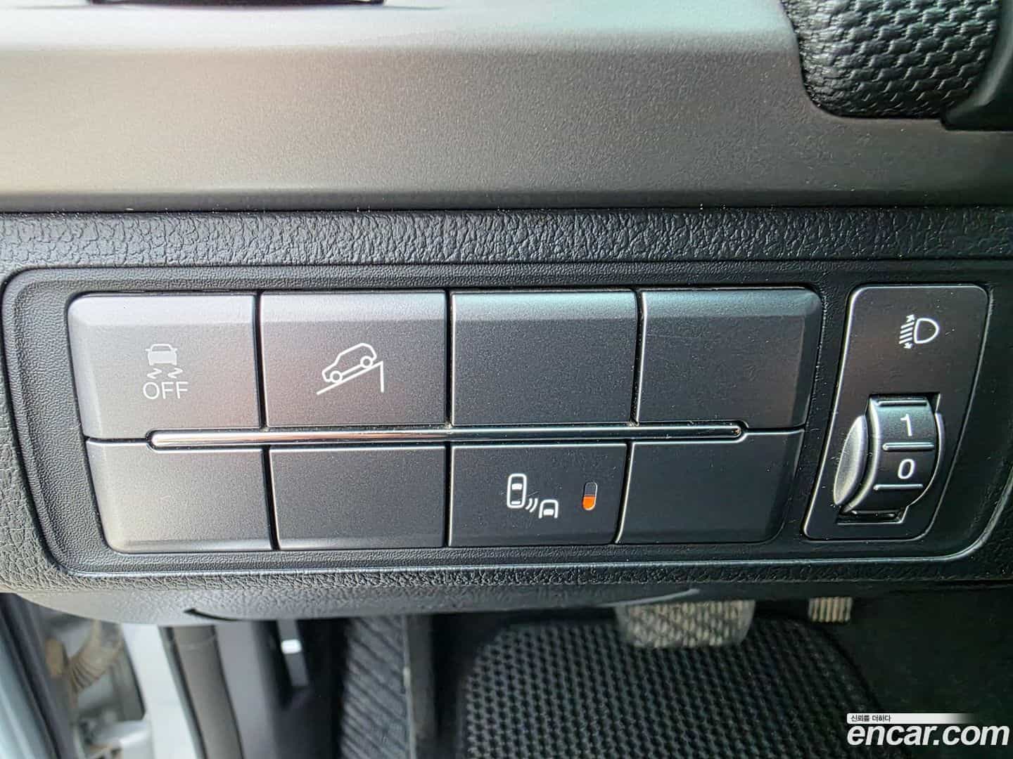 Rexton KG Mobility 2019.0-OPTION-015