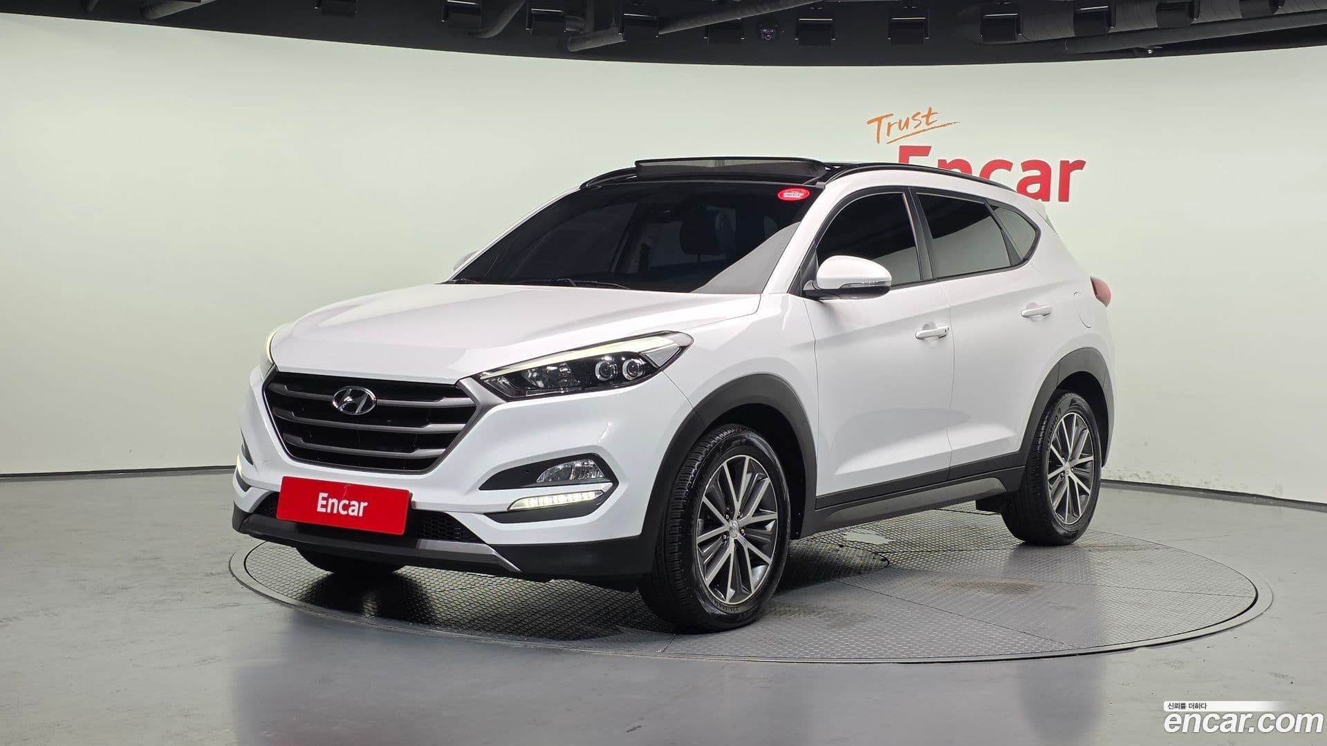 Main__Slider__Photo:Tucson Hyundai 2015.10-0