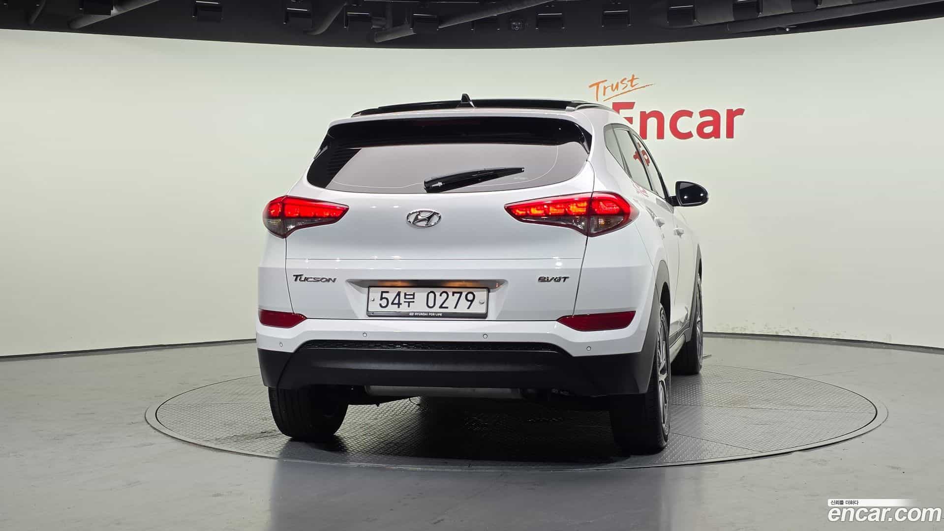 Tucson Hyundai 2015.10-OUTER-004
