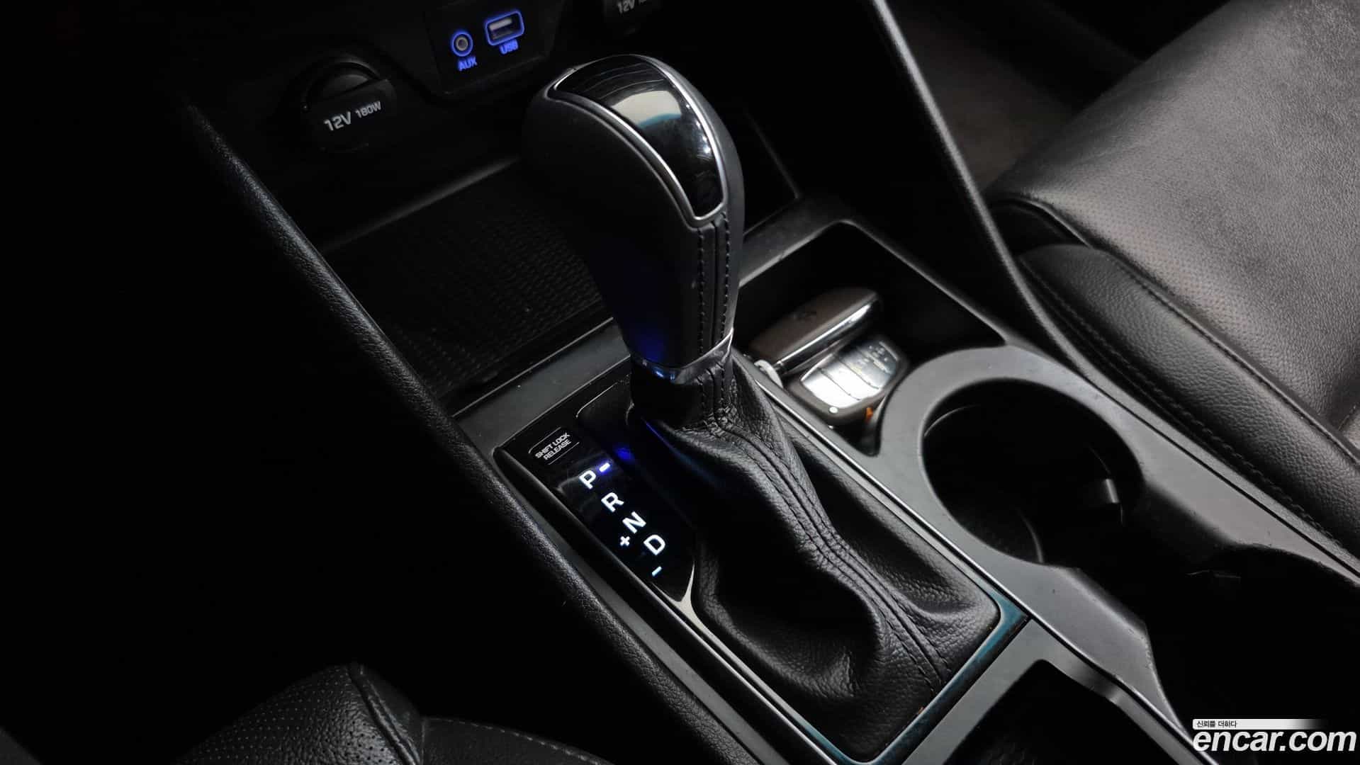 Tucson Hyundai 2015.10-INNER-009