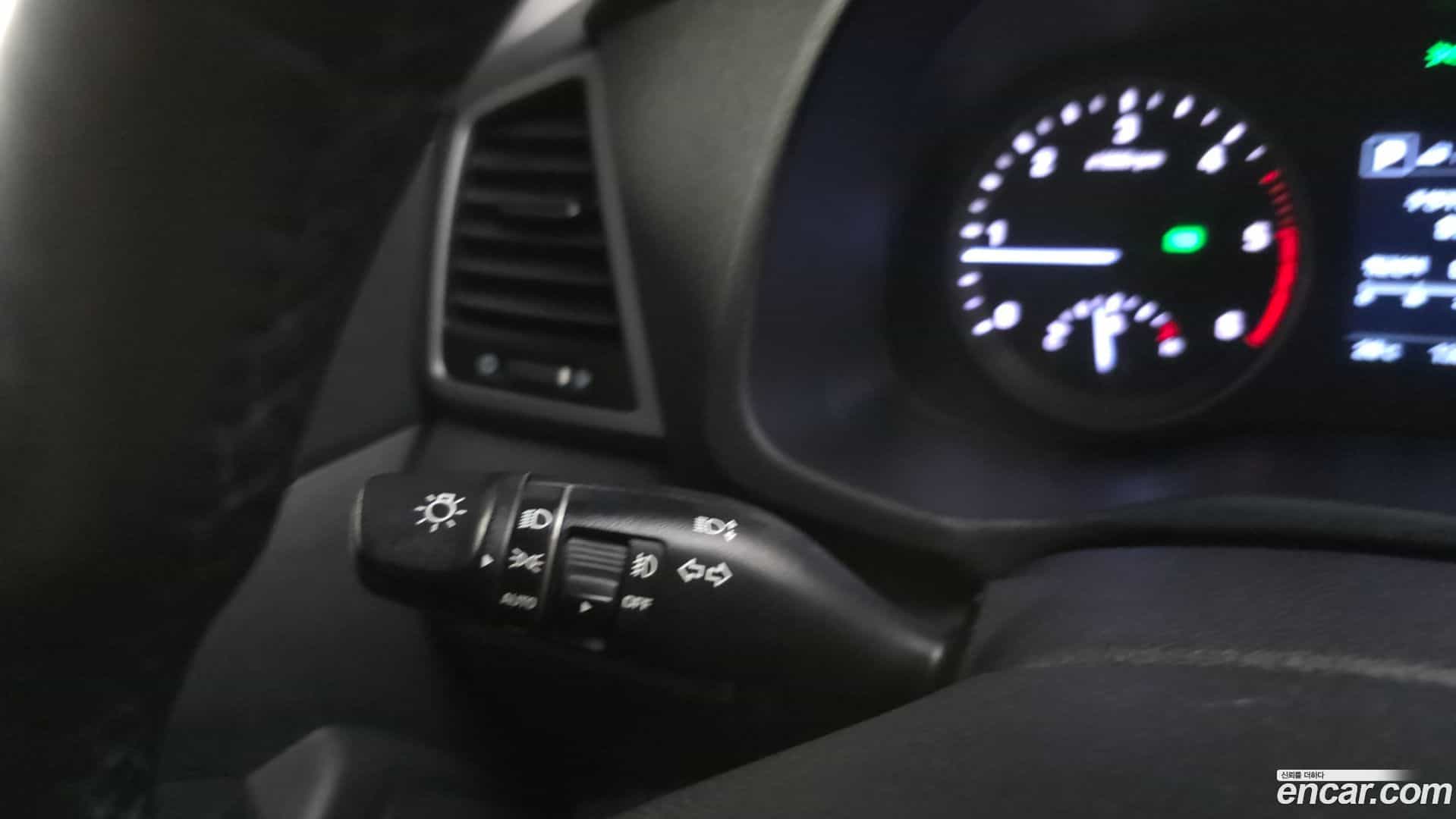Tucson Hyundai 2015.10-OPTION-021