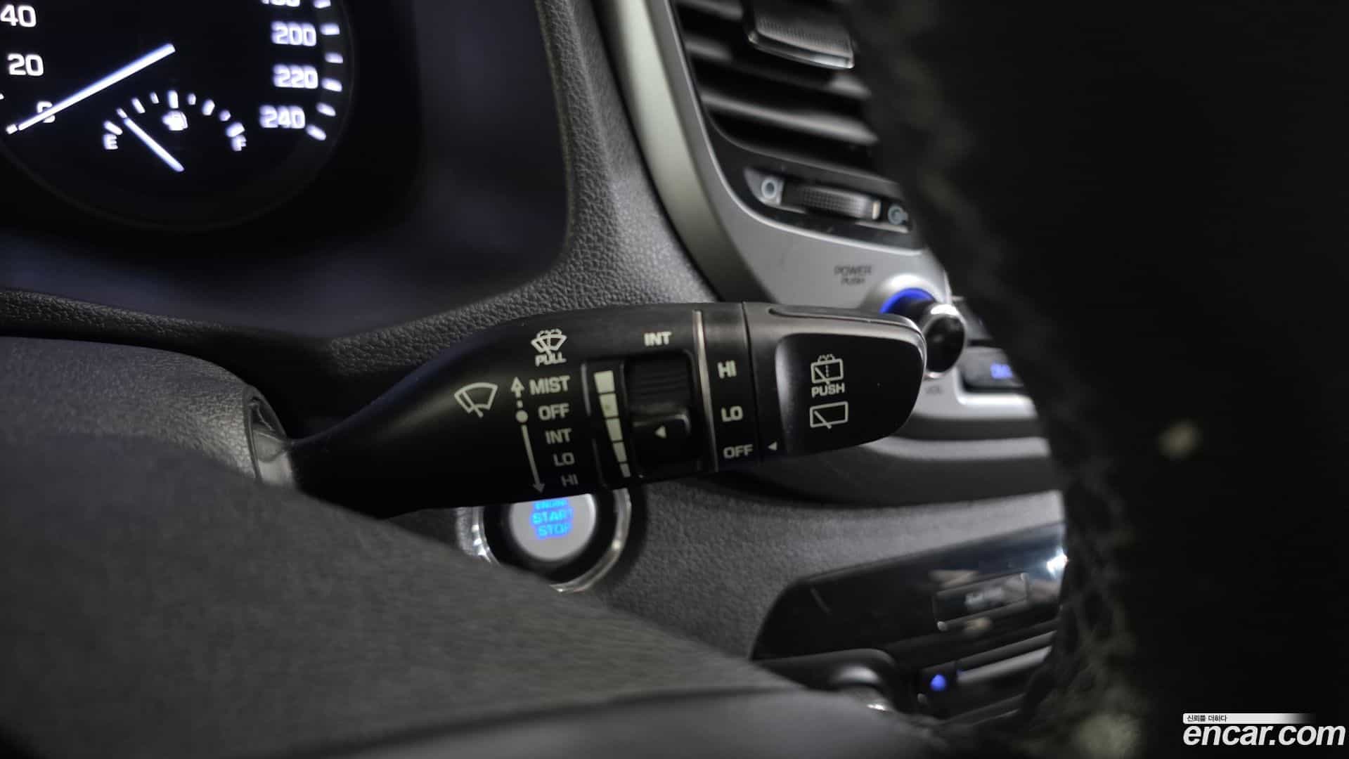 Tucson Hyundai 2015.10-OPTION-040