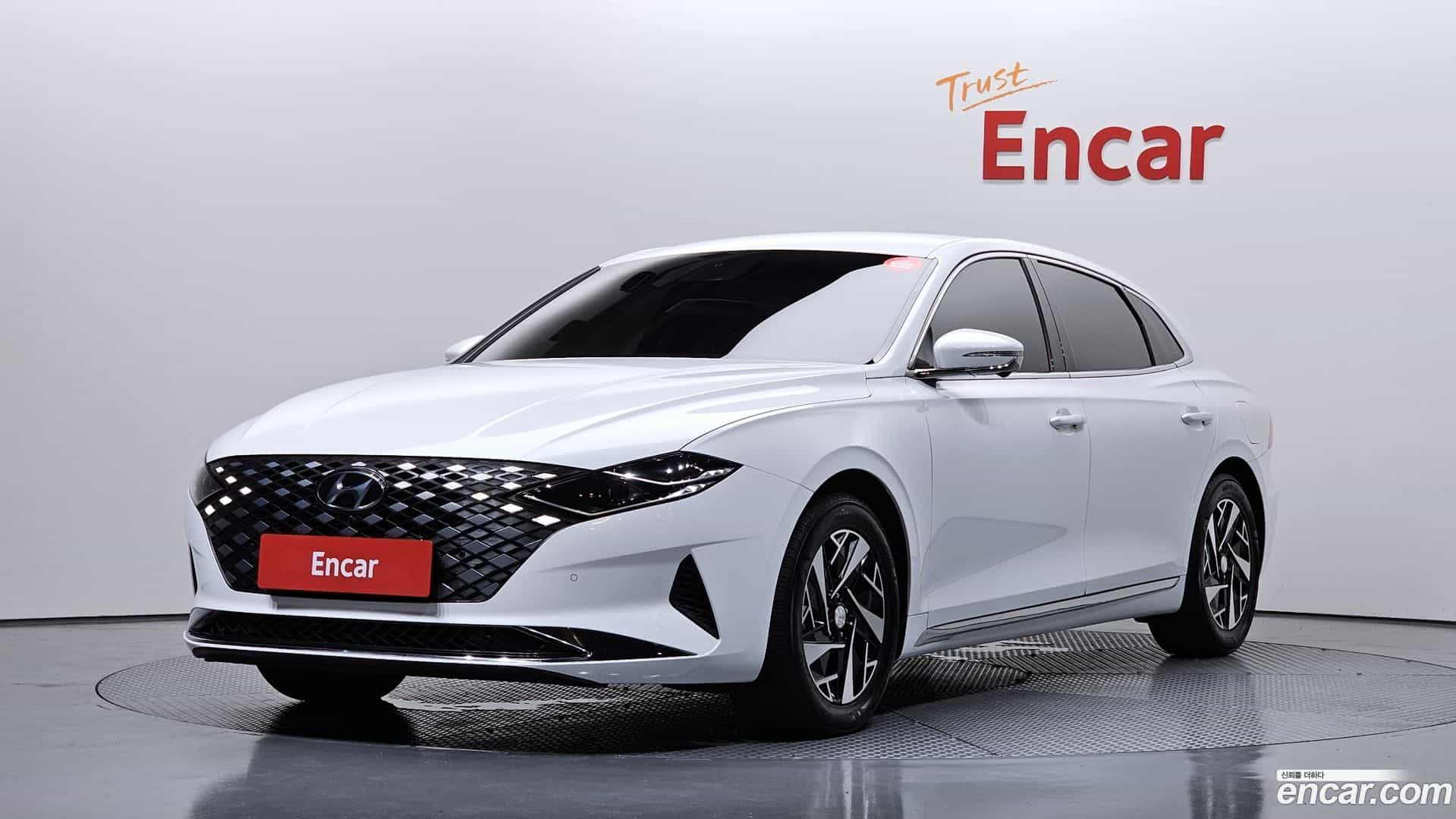 Grandeur Hyundai 2021.6-OUTER-001