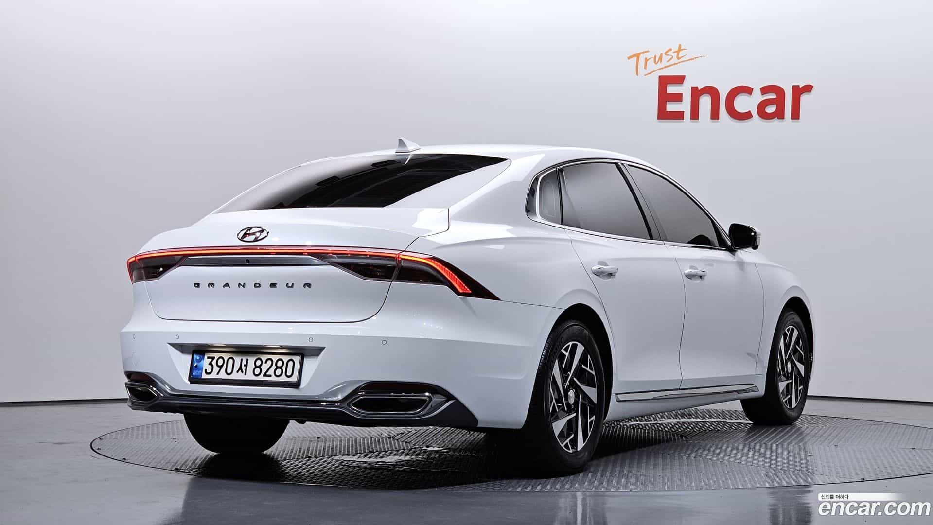 Grandeur Hyundai 2021.6-OUTER-002
