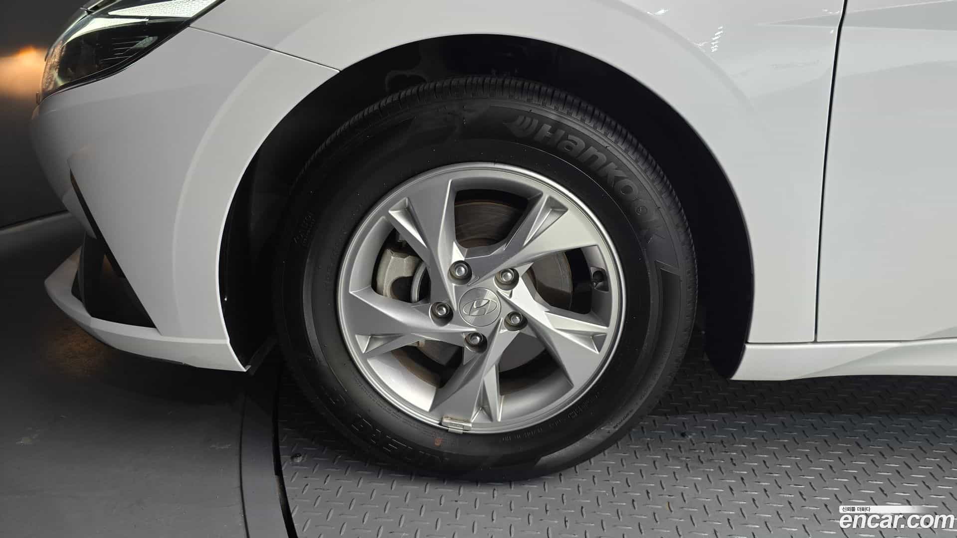 AVANTE Hyundai 2023.2-OUTER-005