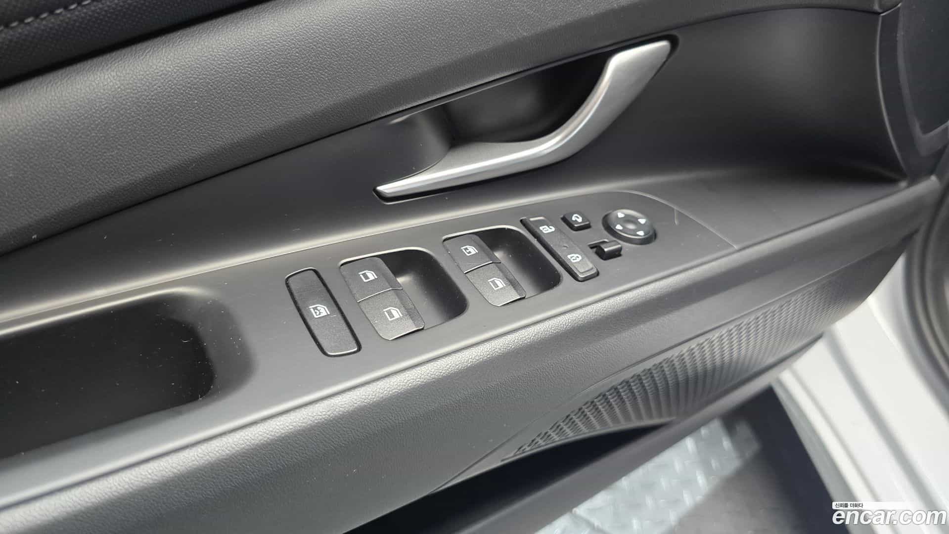 AVANTE Hyundai 2023.2-OPTION-017