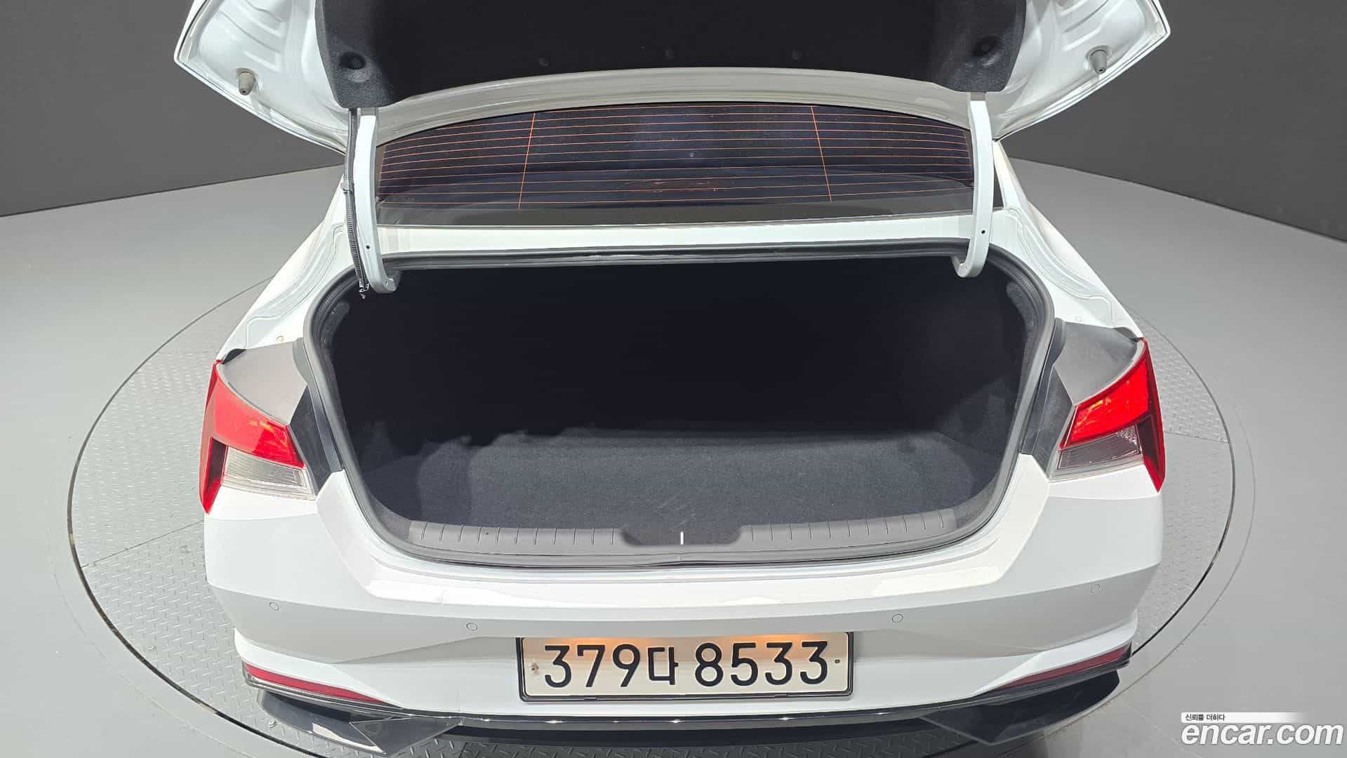 AVANTE Hyundai 2023.2-OPTION-041