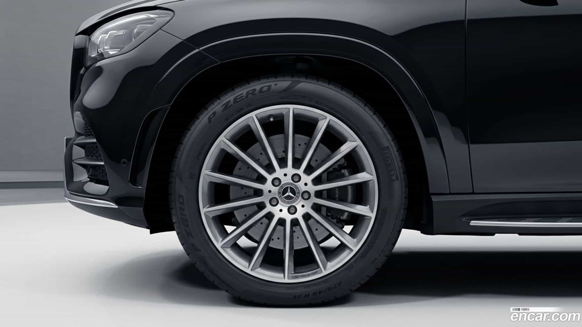 GLE-Class Mercedes-Benz 2025.11-OUTER-005