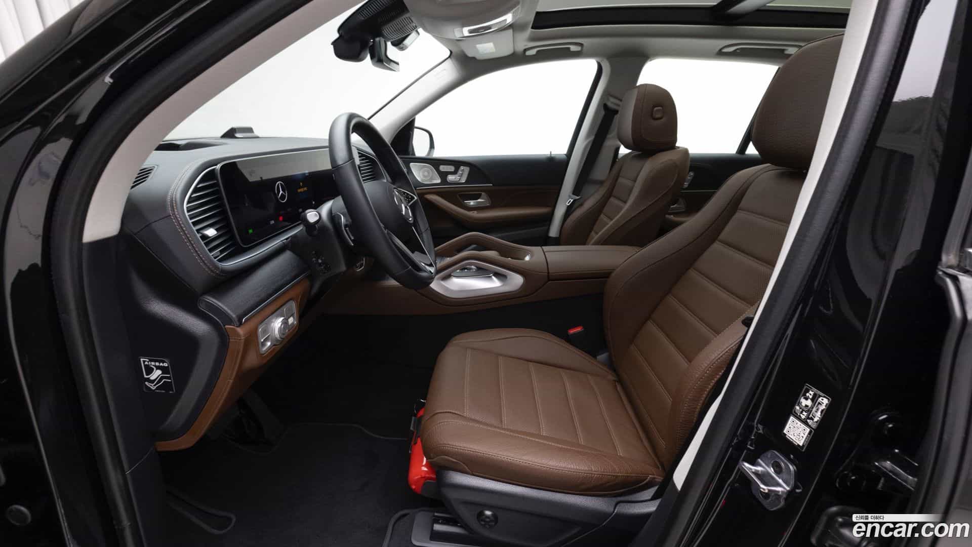 GLE-Class Mercedes-Benz 2025.11-OPTION-017