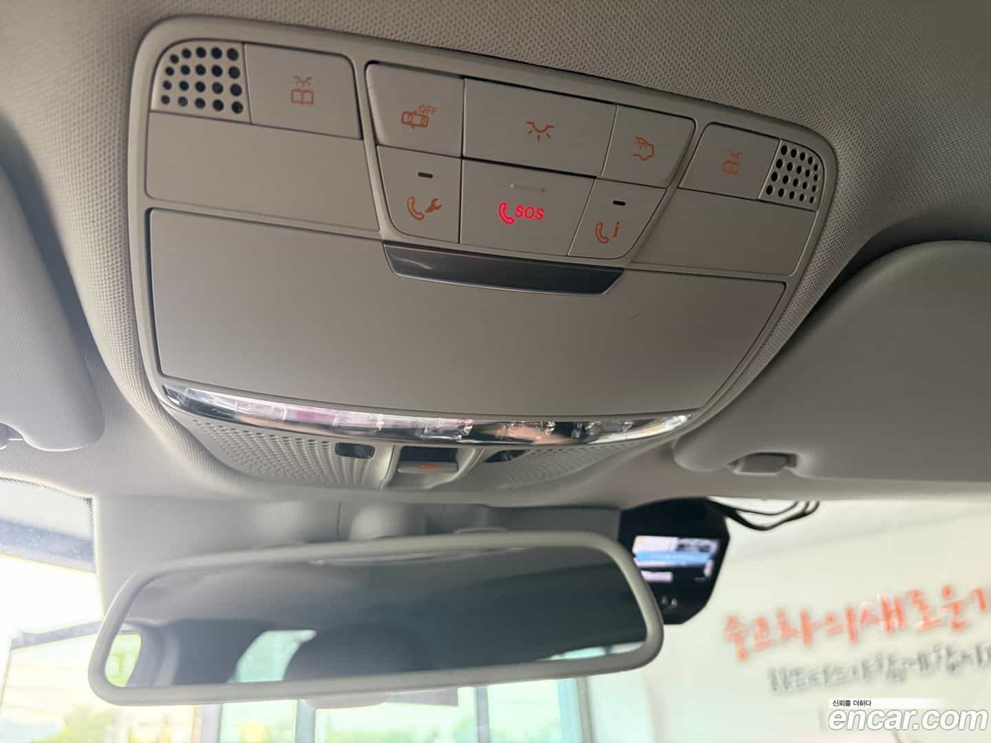 GLC-Class Mercedes-Benz 2018.10-OUTER-003