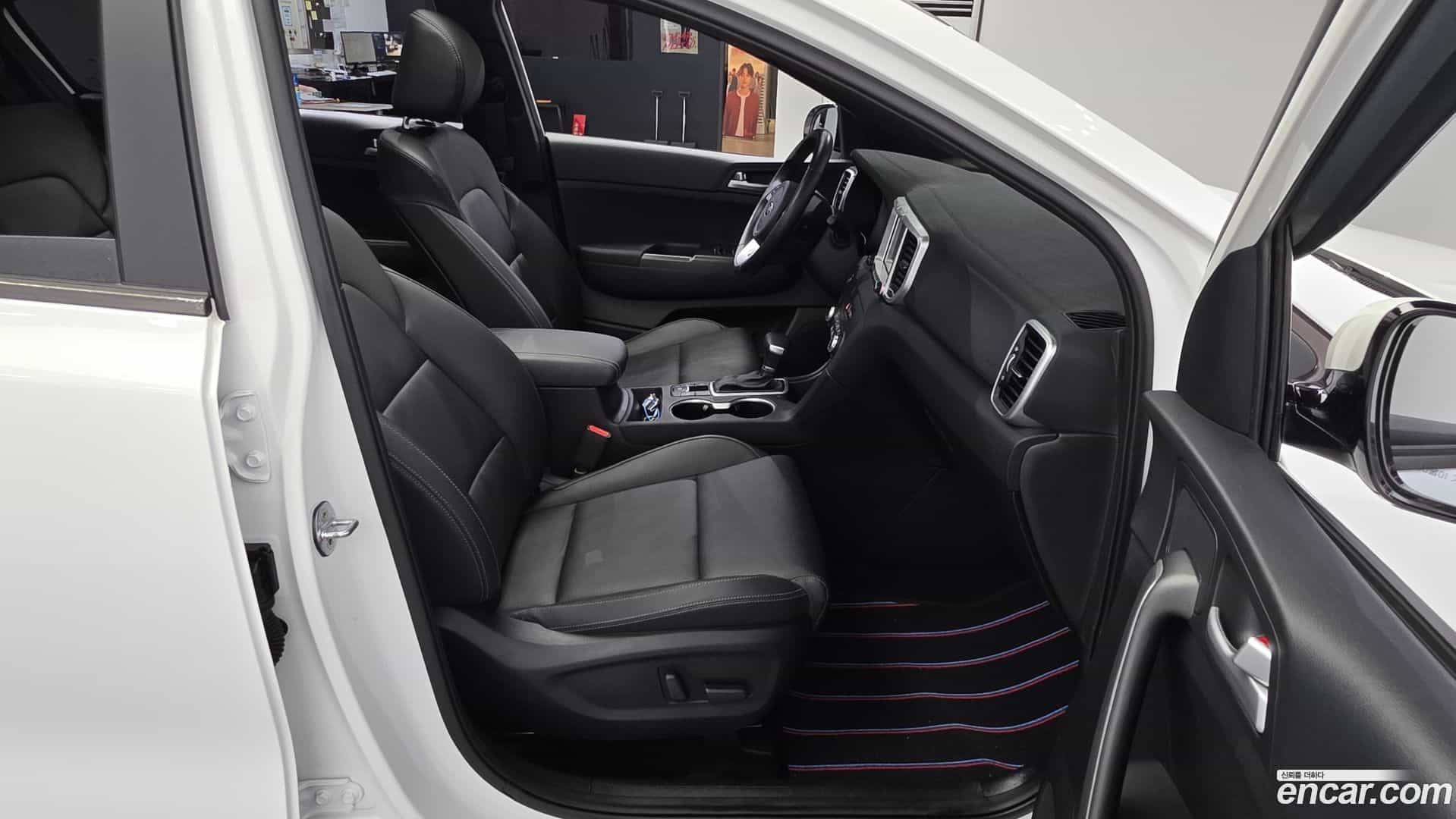 Sportage Kia 2021.4-INNER-036