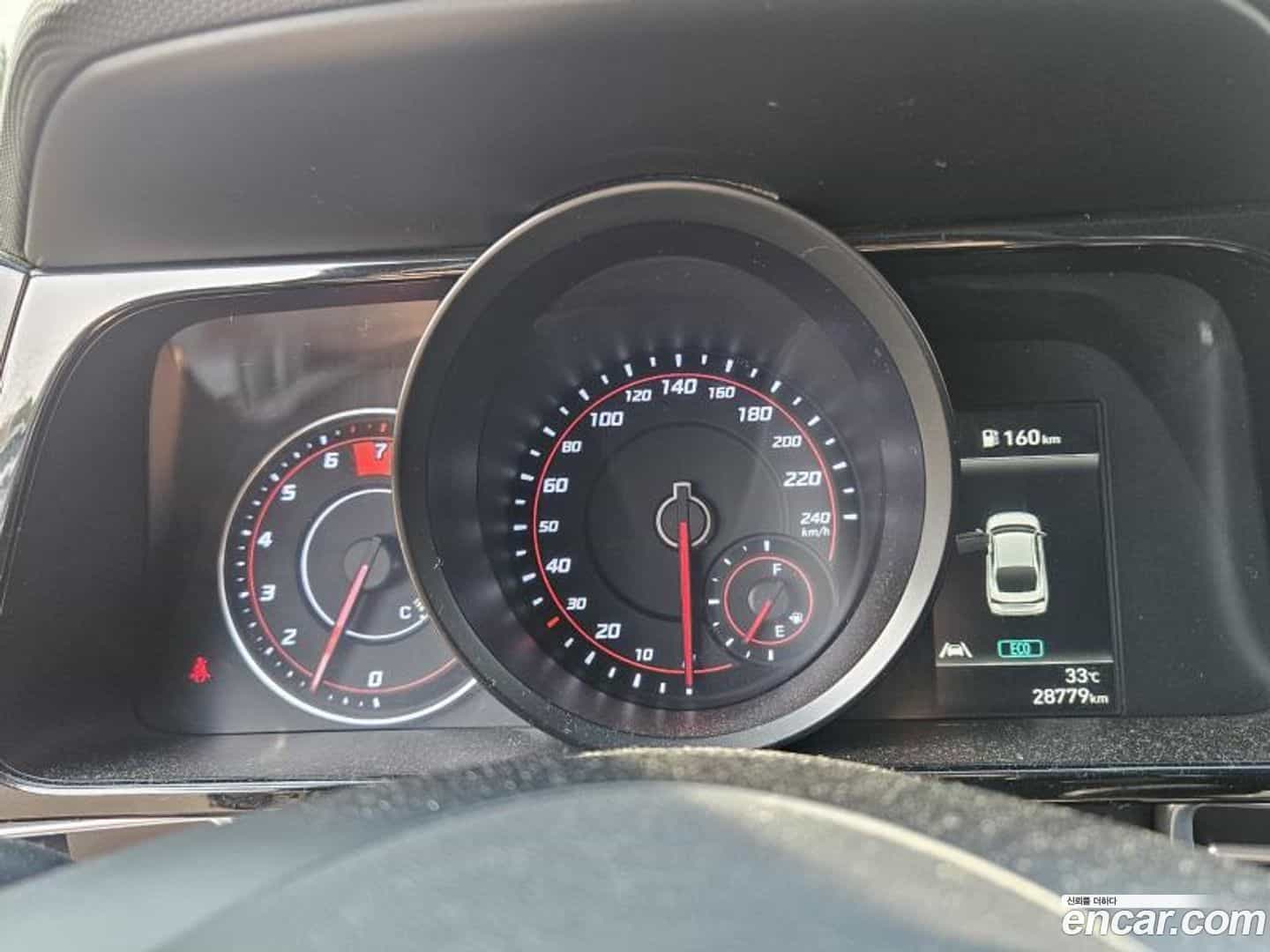 AVANTE Hyundai 2021.11-OPTION-015