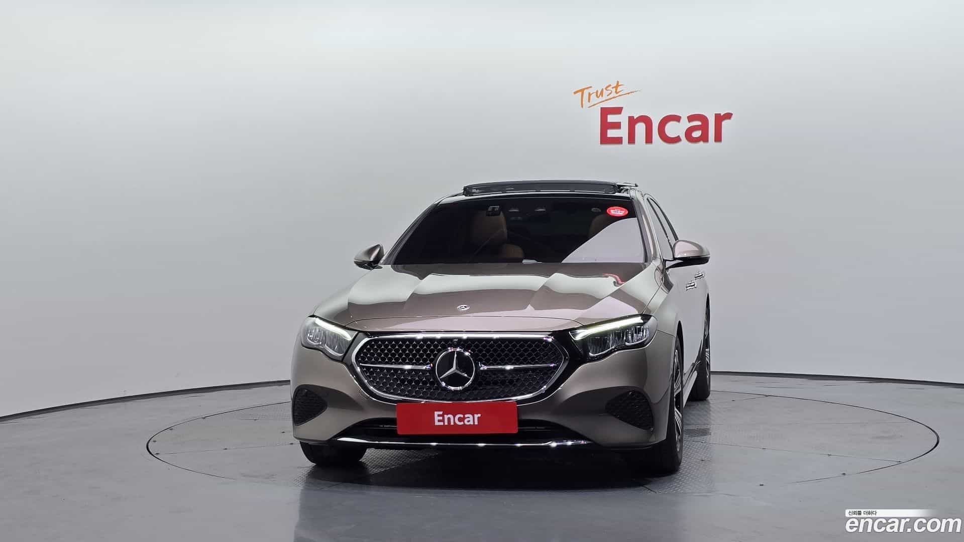 E-Class Mercedes-Benz 2025.4-OUTER-003