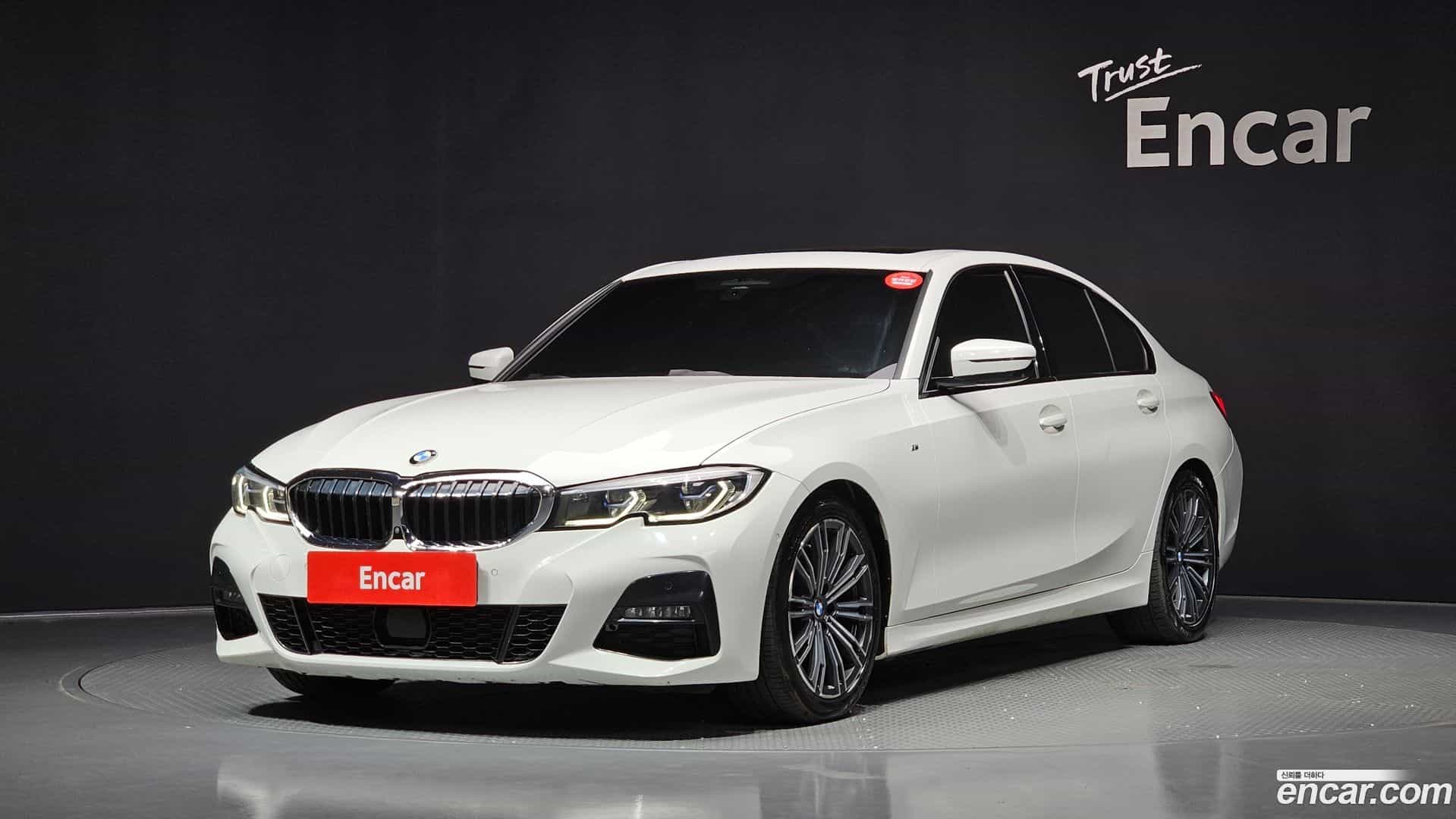3-Series BMW 2019.5-OUTER-001
