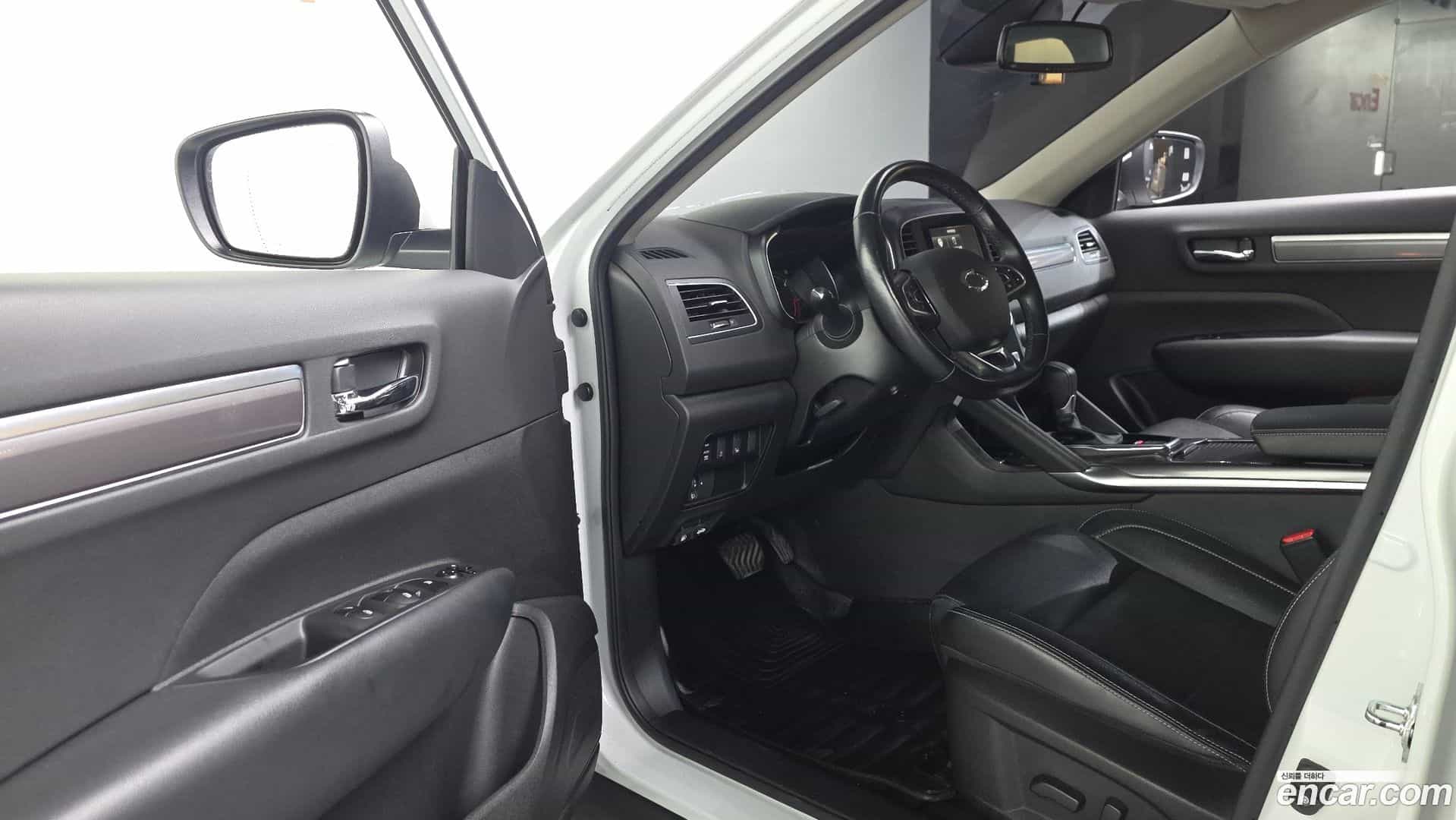 QM6 Renault Korea 2017.9-INNER-010
